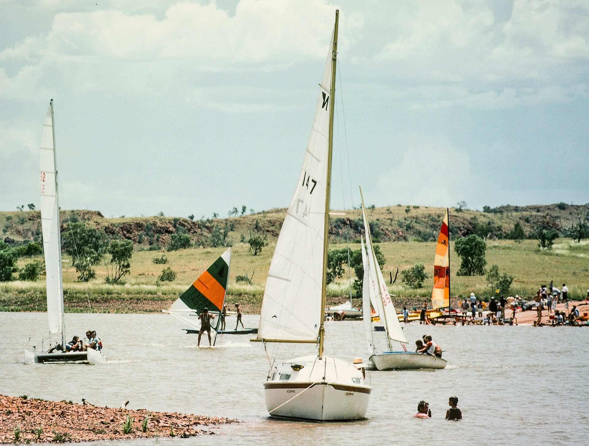 Lake Mary Ann in Tennant Creek, NT — photo 1