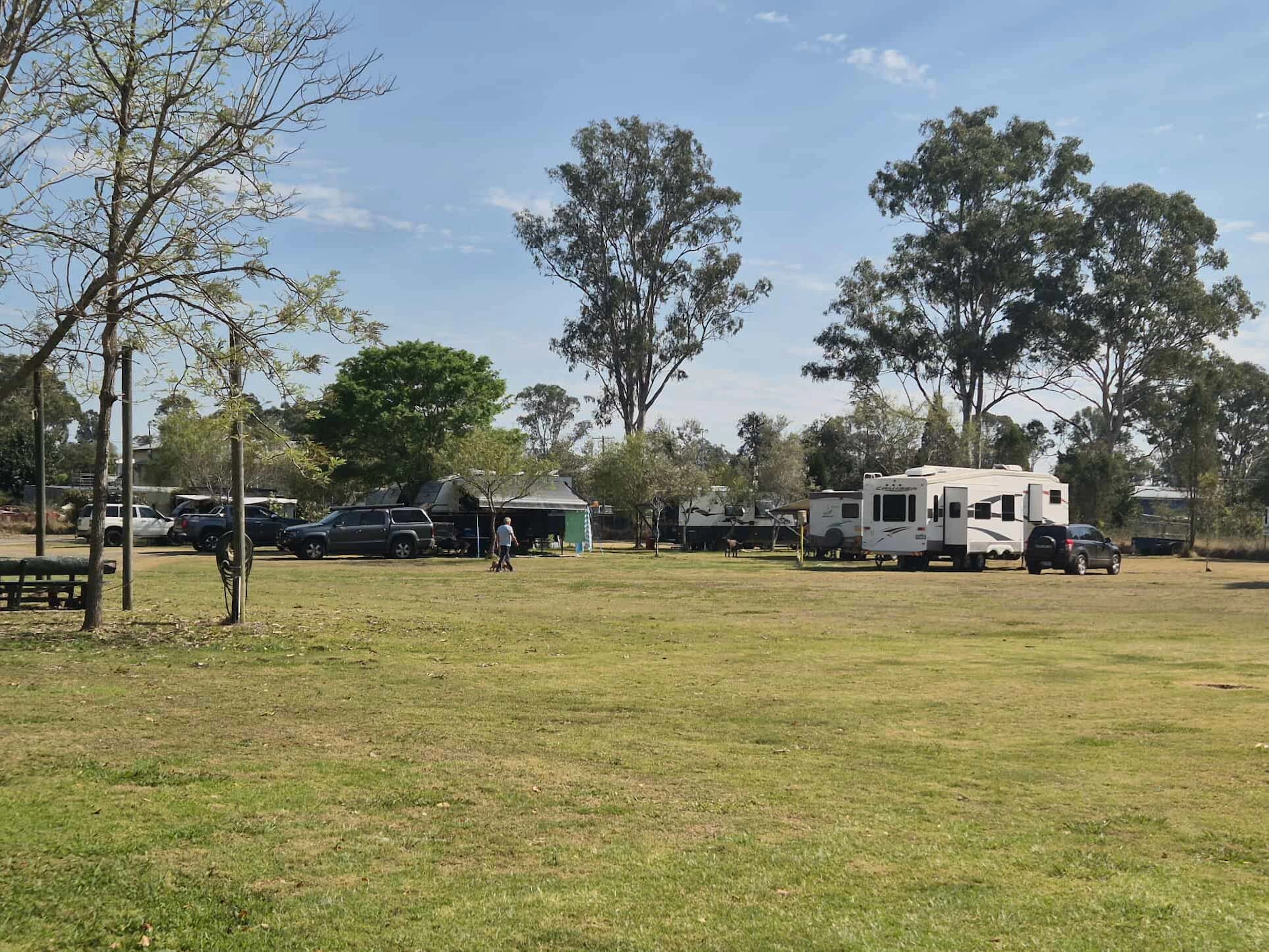 Twin Gums Caravan Park in Nanango, QLD — photo 1
