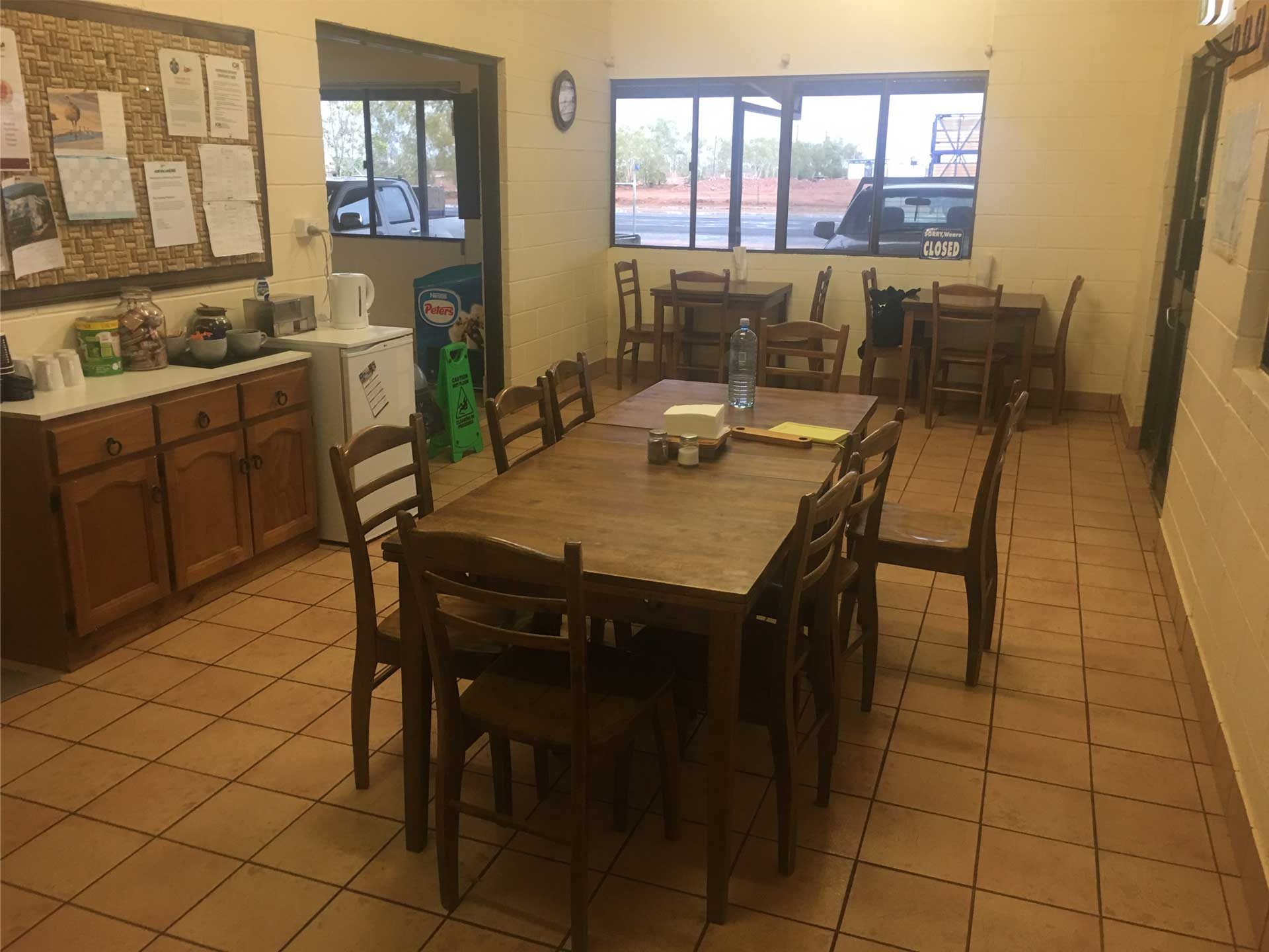 Eromanga Caravan Park in Eromanga, QLD — photo 1