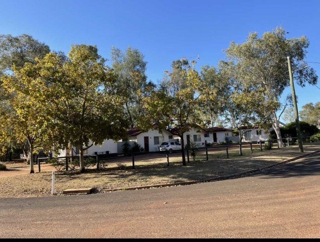 Cobb and Co Caravan Park in Charleville, QLD — photo 5