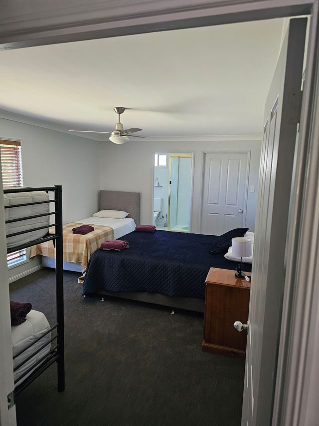 Bailey Bar Caravan Park in Charleville, QLD — photo 4