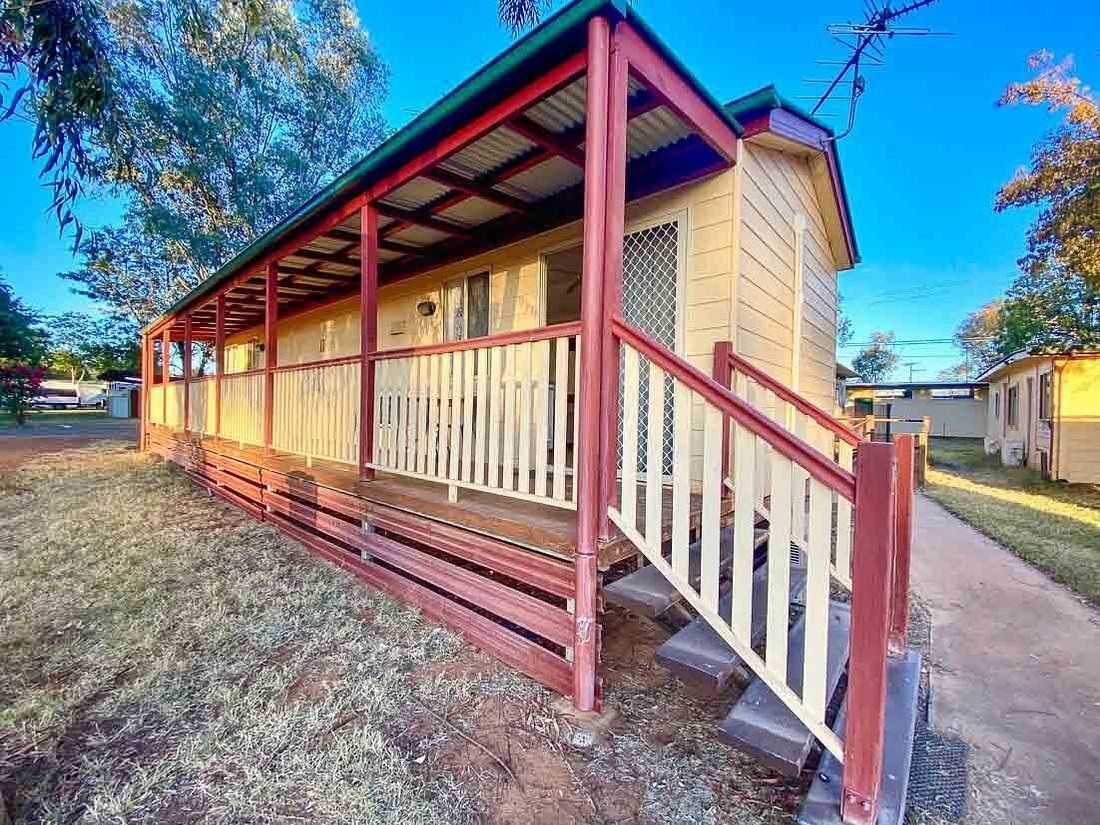 Bailey Bar Caravan Park — Charleville, QLD