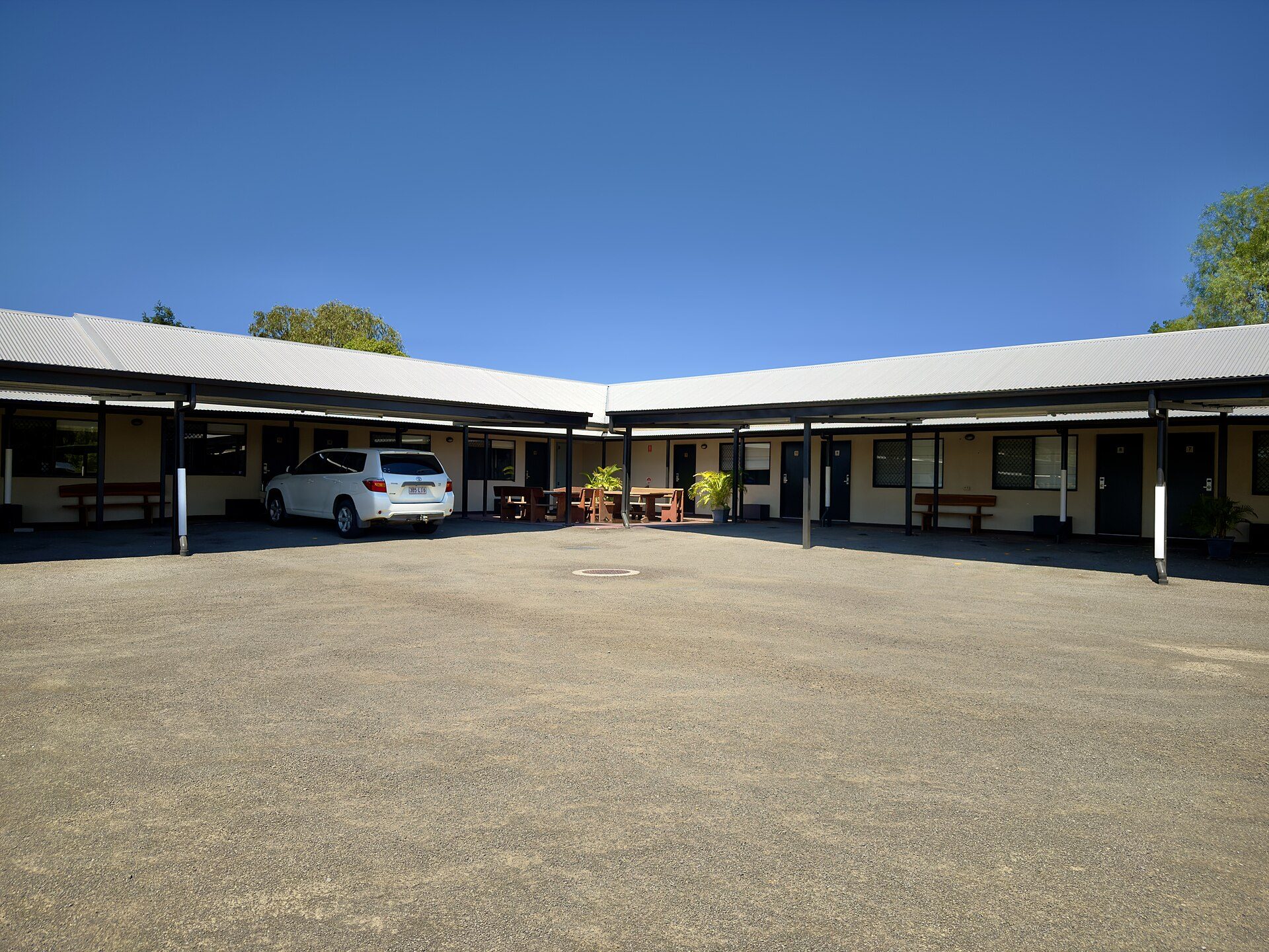 Injune Caravan Park in Injune, QLD — photo 2