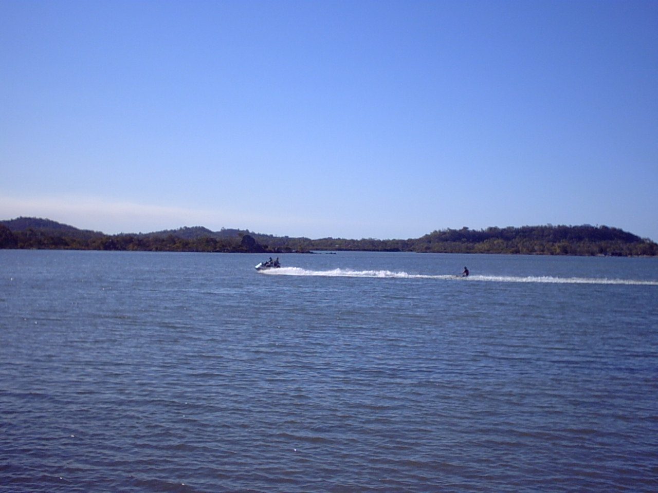 Causeway Caravan Park in Causeway Lake, QLD — photo 2
