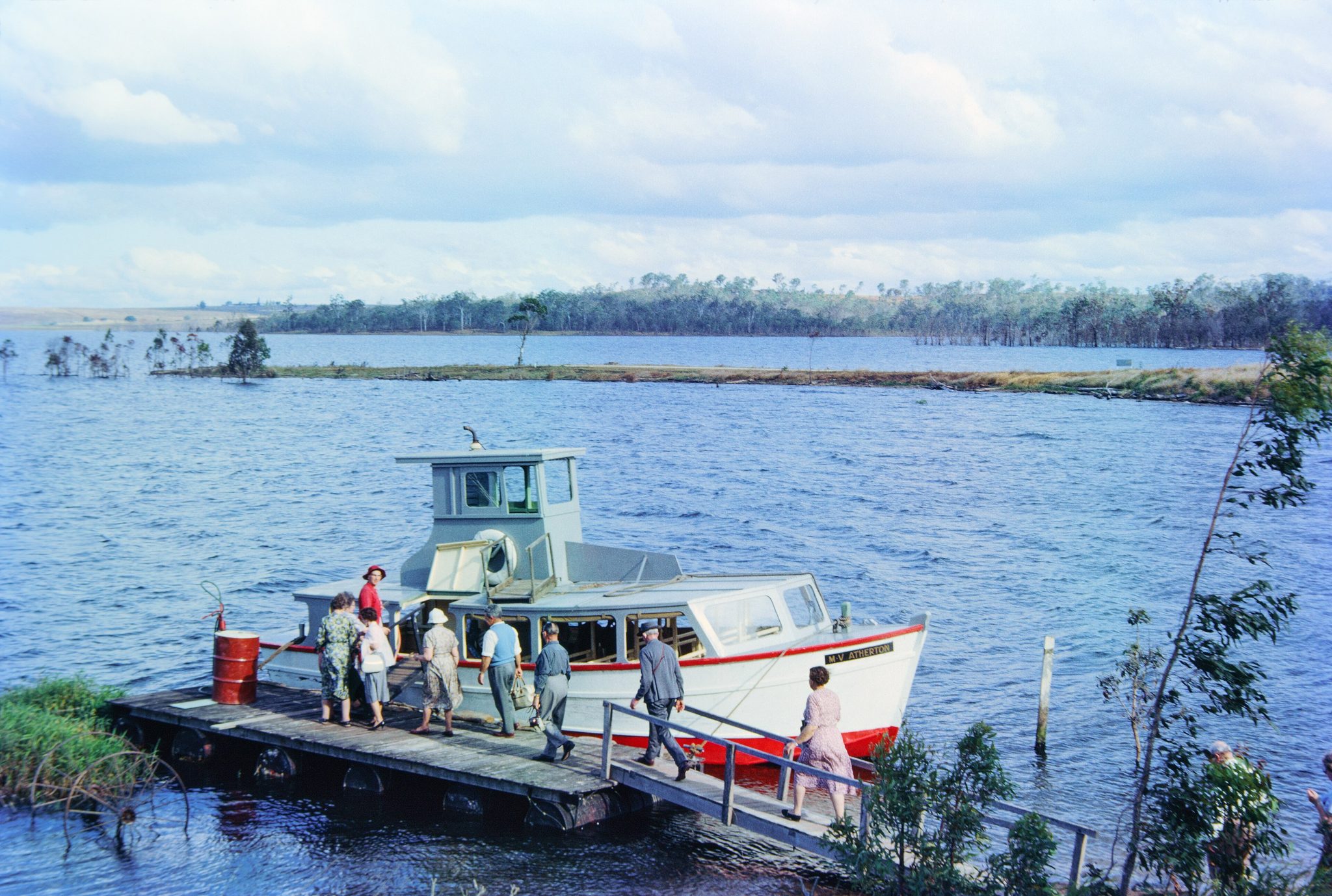Downfall Creek Campground Lake Tinaroo — Danbulla, QLD