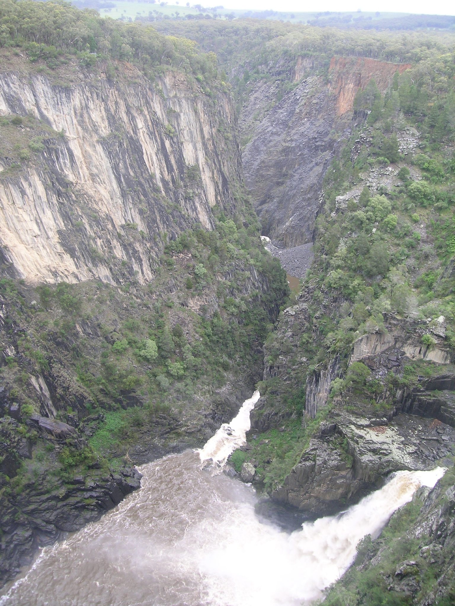 Apsley Gorge Campground — Walcha, NSW