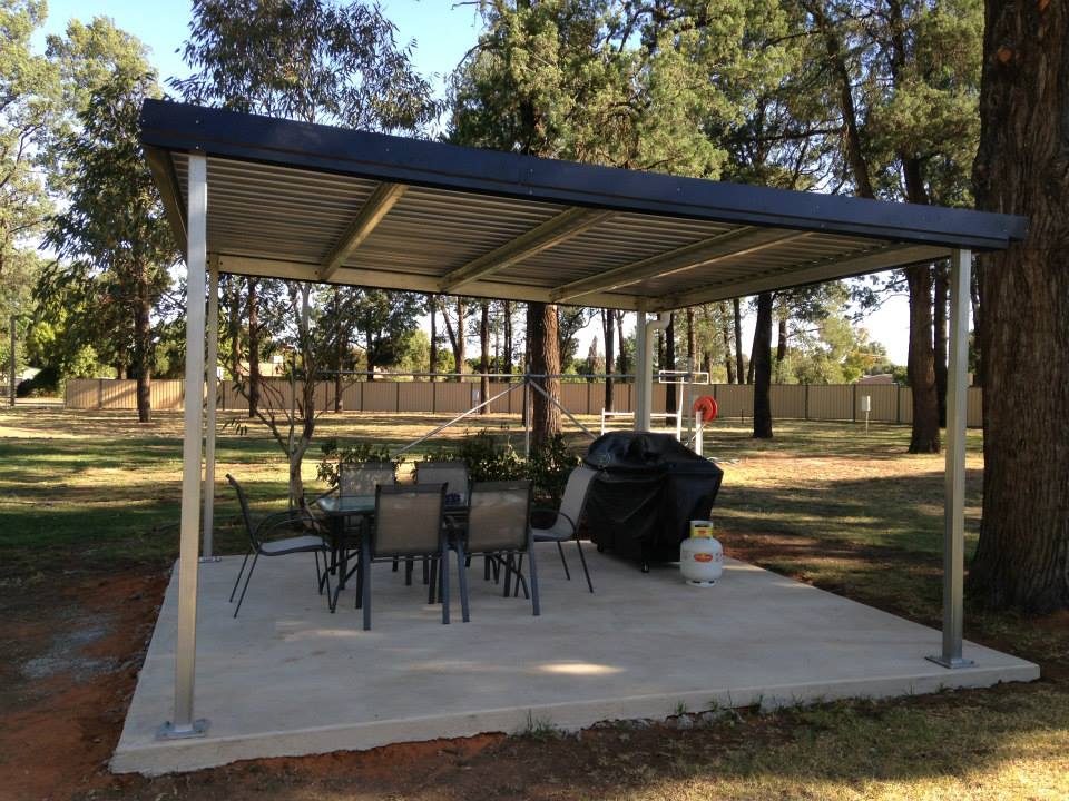 Berrigan Lions Caravan Park in Berrigan, NSW — photo 1
