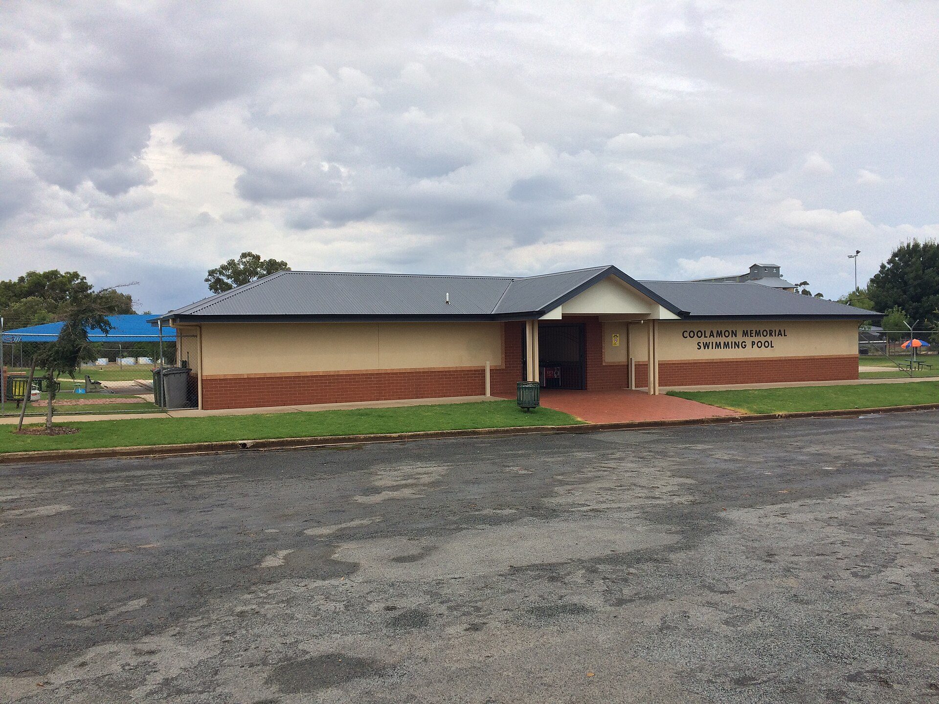 Coolamon Caravan Park — Coolamon, NSW