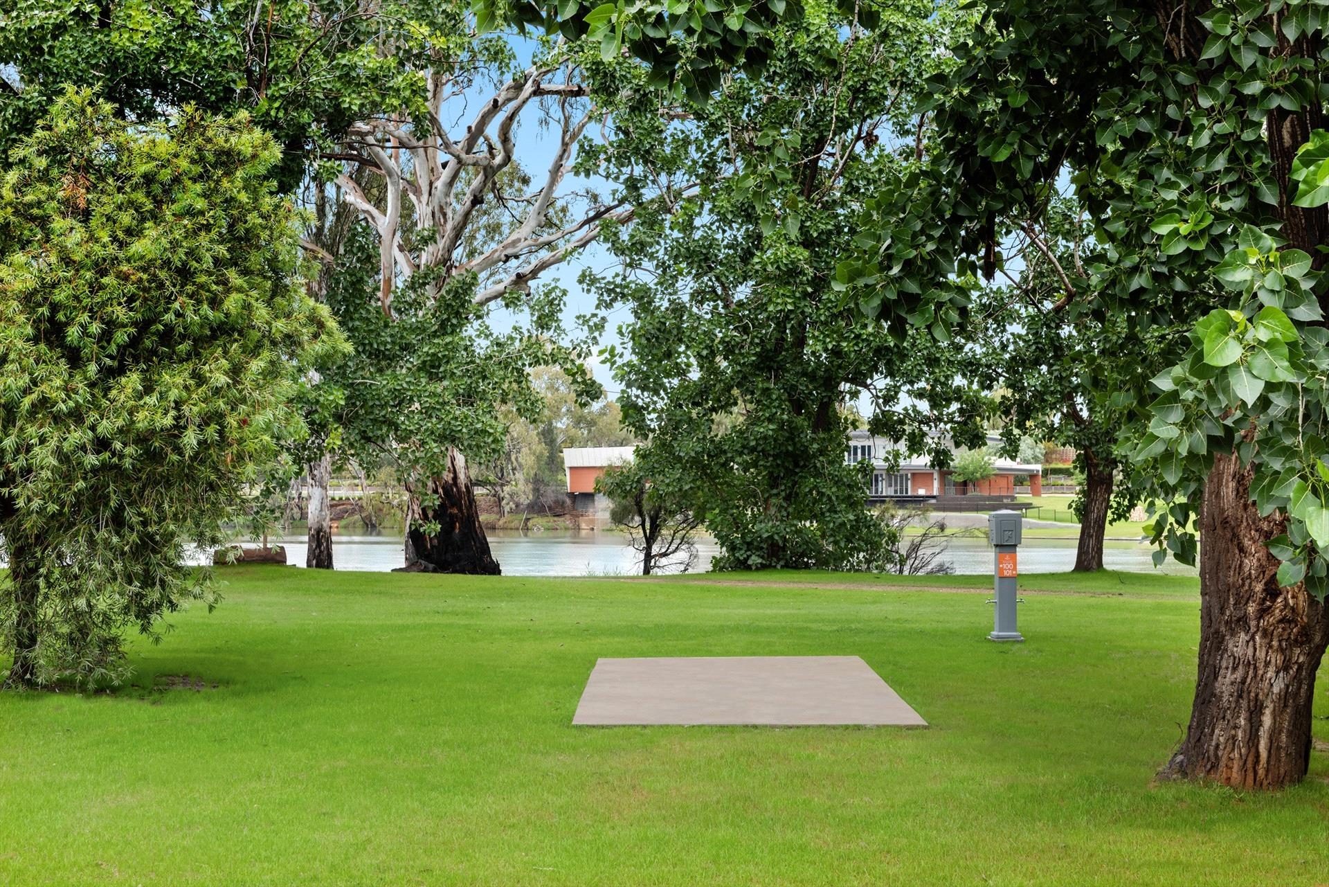 Buronga Riverside Tourist Park — Buronga, NSW