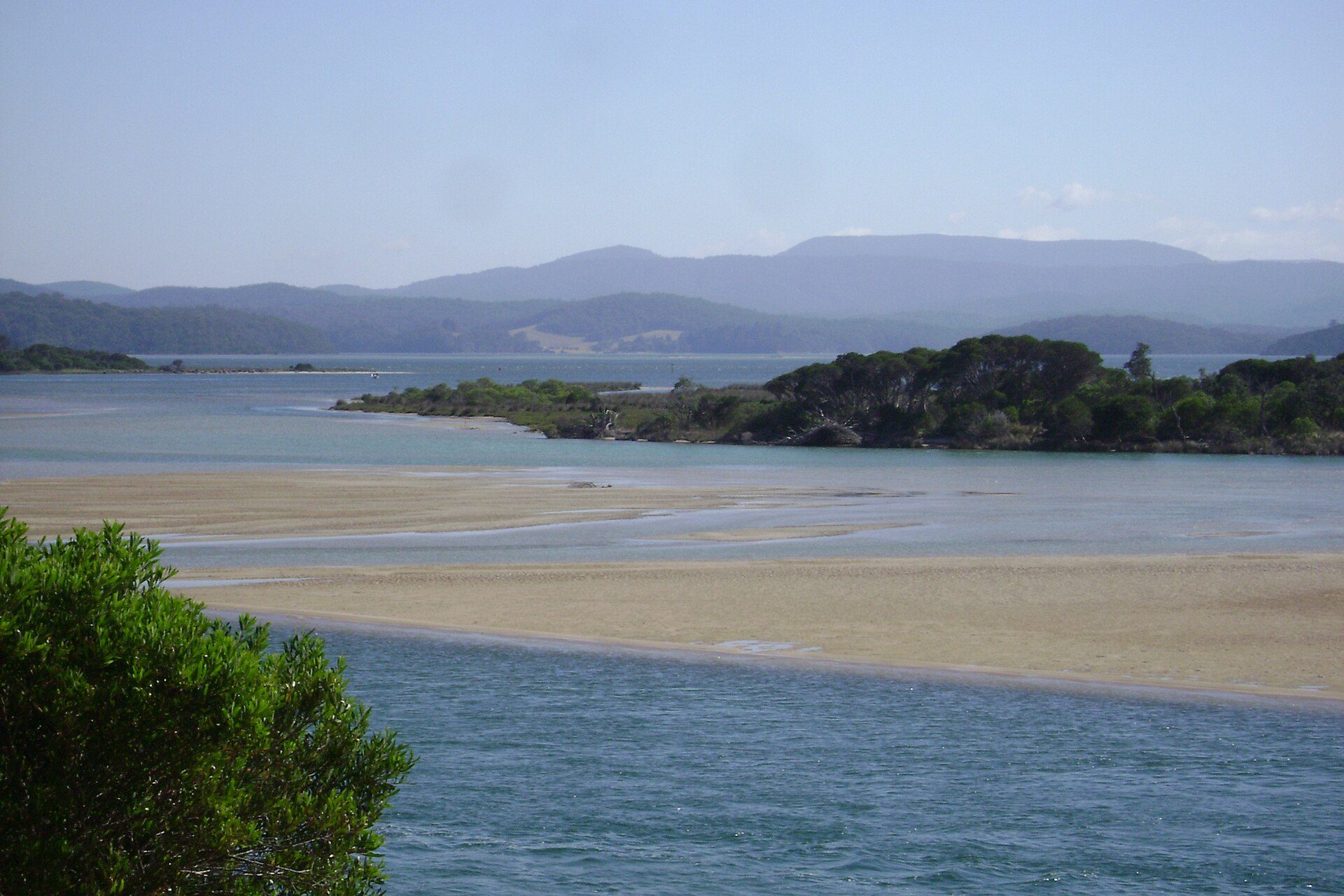 Mallacoota Foreshore Holiday Park in Mallacoota, VIC — photo 2