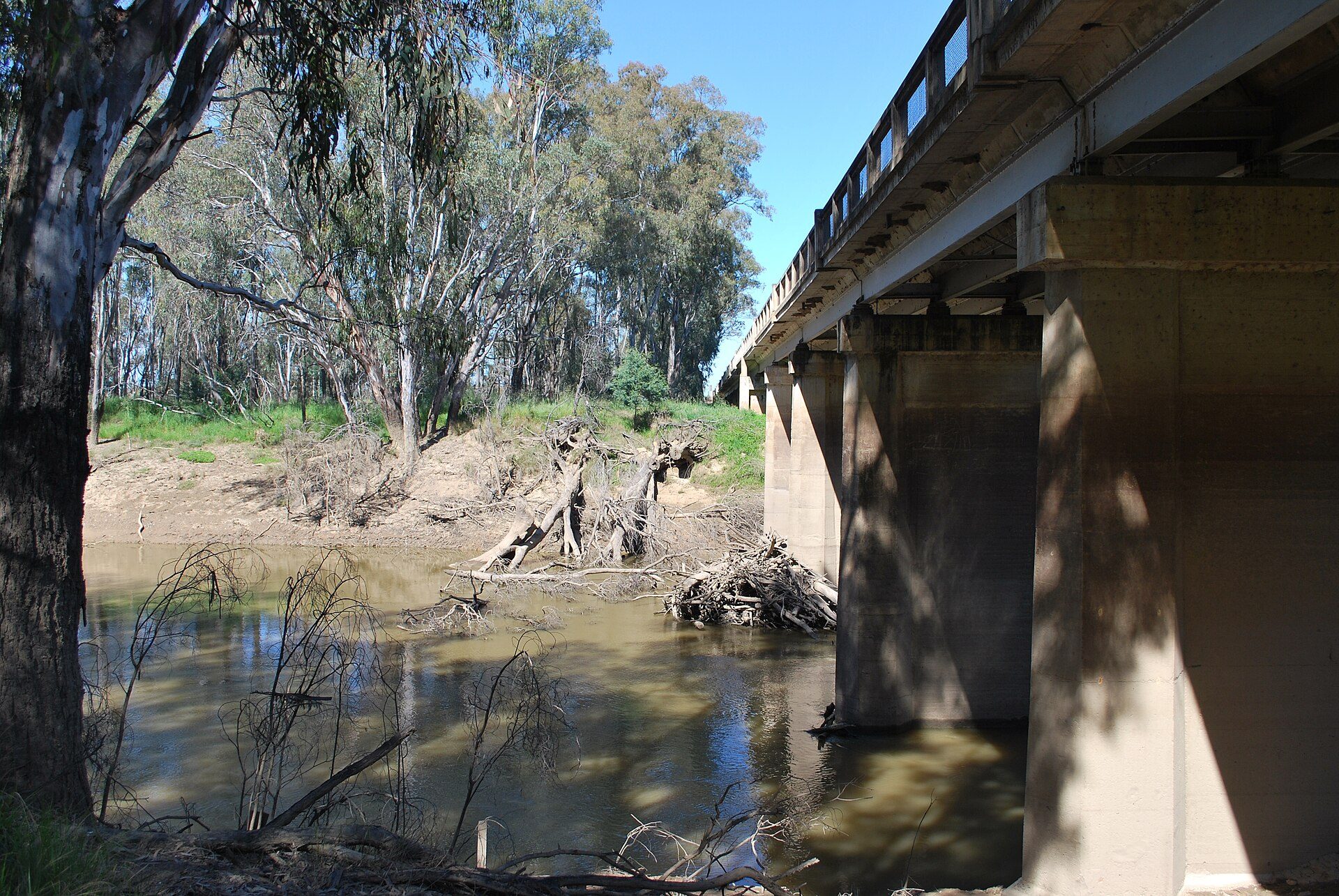 McCoys Bridge Rest Area in Wyuna, VIC — photo 1