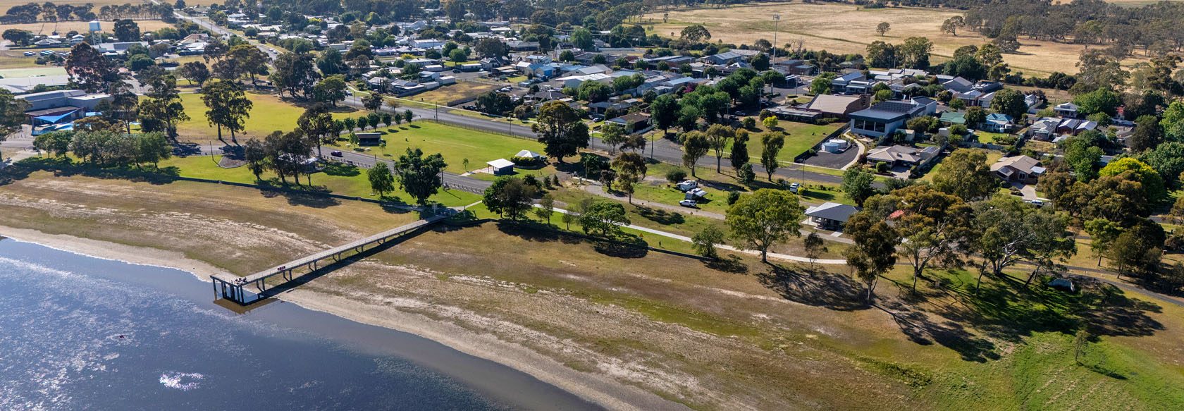 Edenhope Lakeside Toursit Park in Edenhope, VIC — photo 2