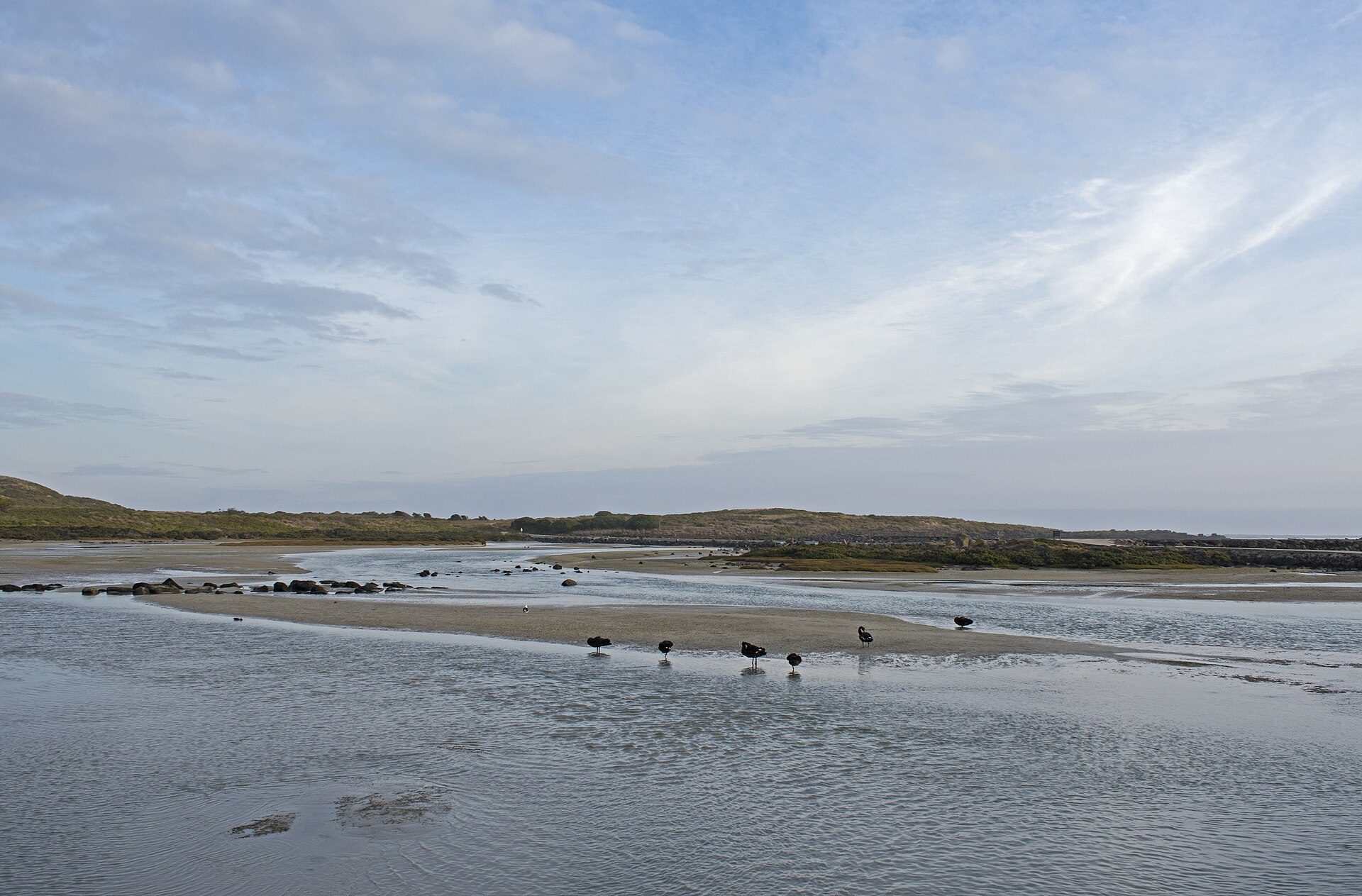 Martins Point Picnic Area in Port Fairy, VIC — photo 3