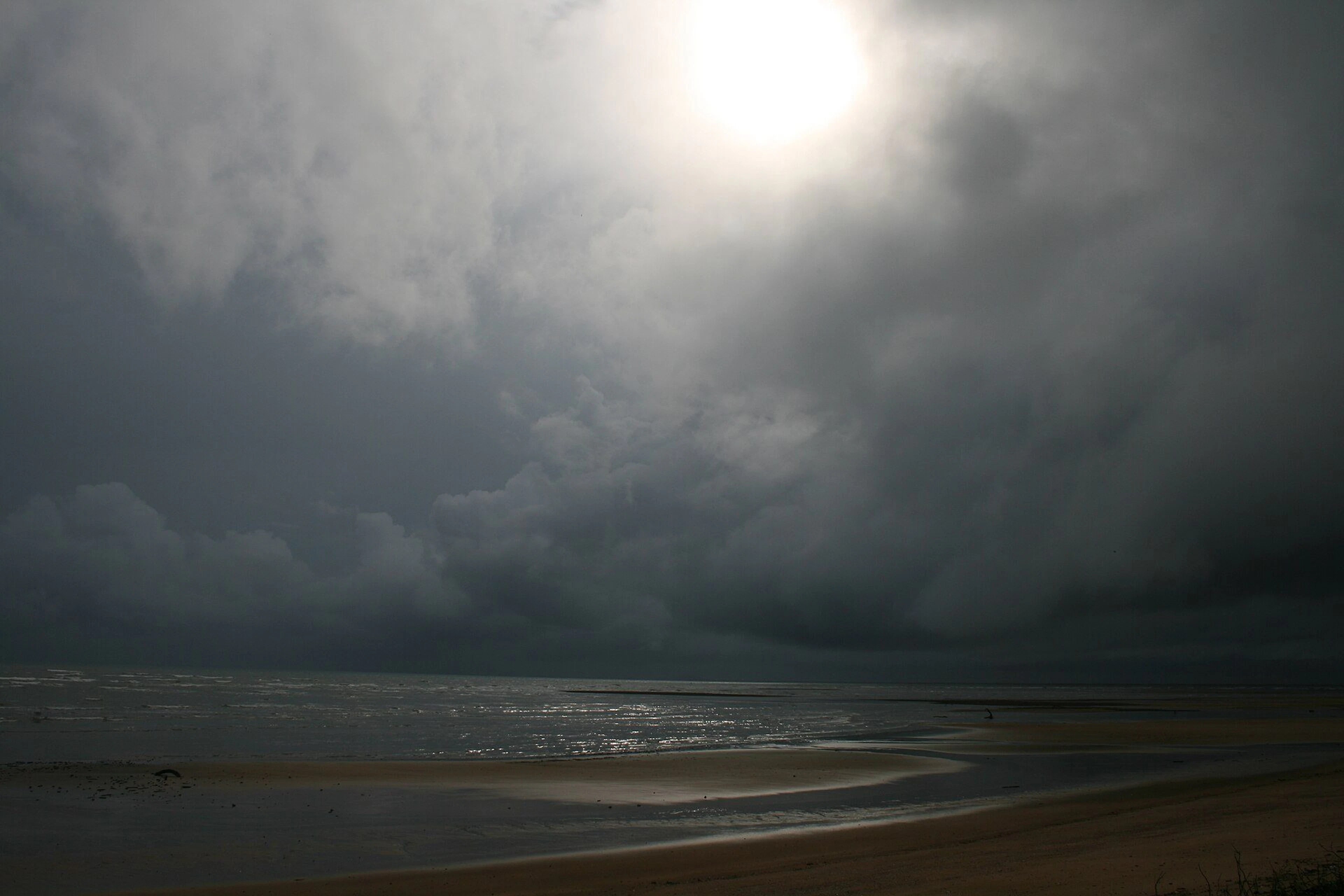 Balgal Beach Rest Area in Balgal Beach, QLD — photo 1