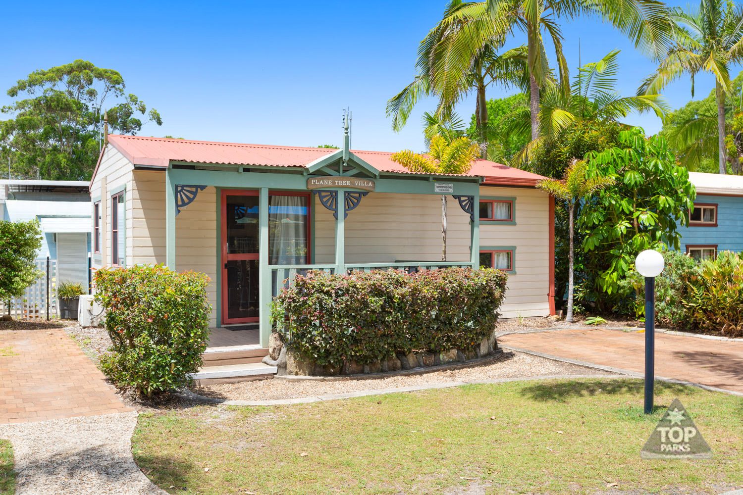 Lani's Holiday Island in Forster, NSW — photo 3