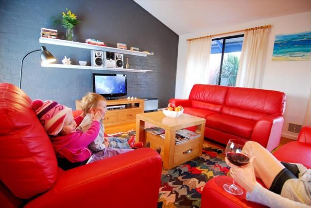 Island View Caravan Park in Kinka Beach, QLD — photo 4