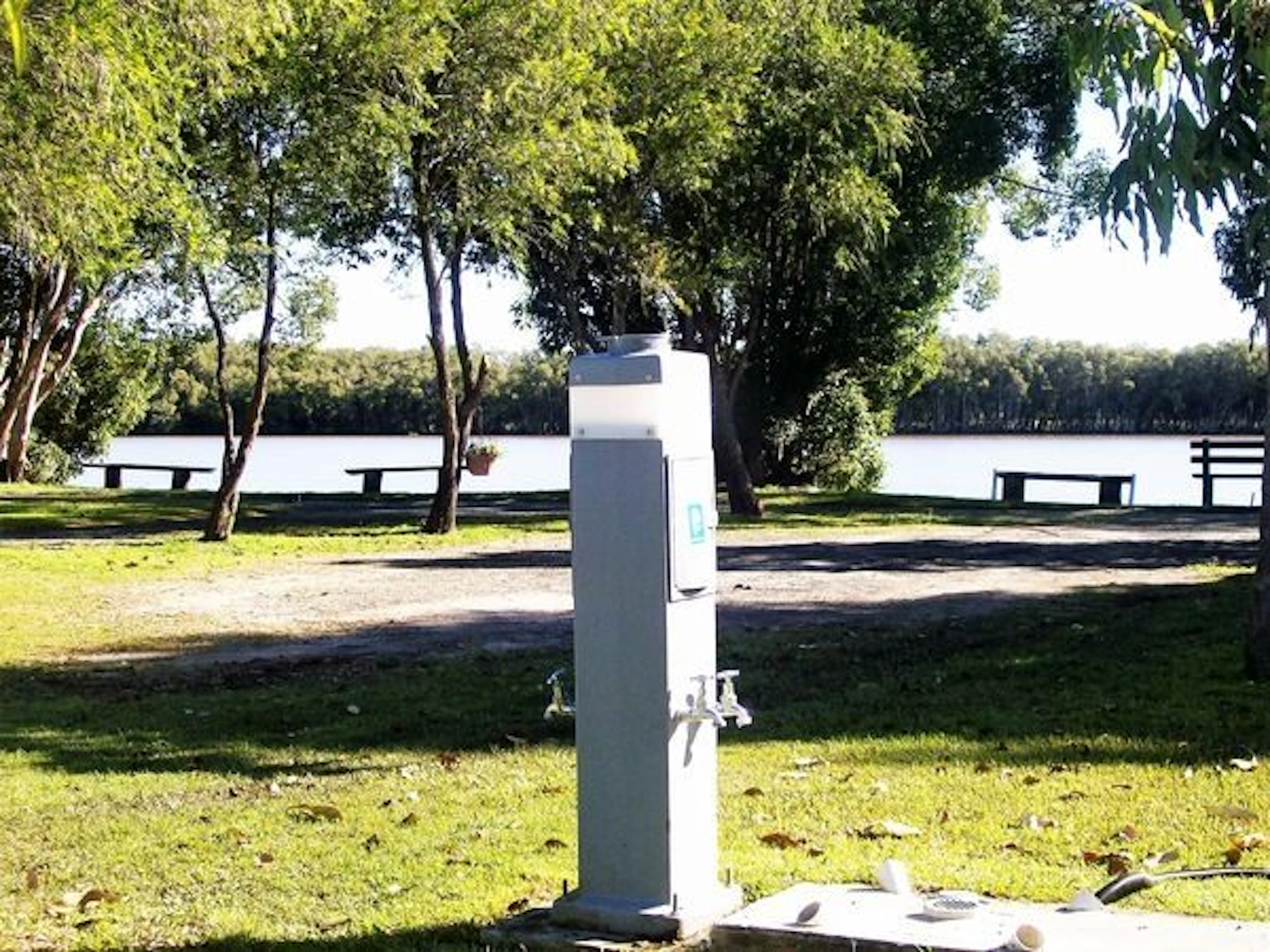 Fishing Haven Caravan Park in Palmers Island, NSW — photo 4