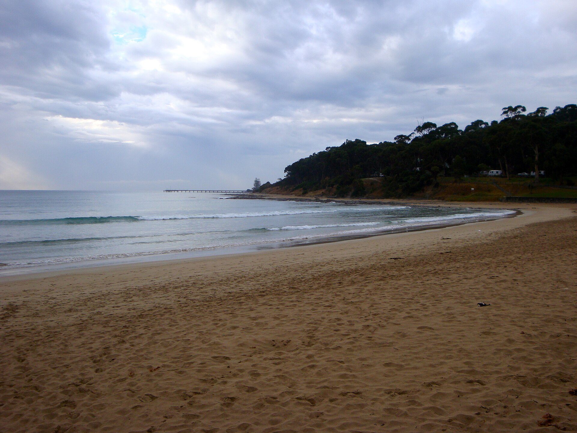 Lorne Foreshore Caravan Park in Lorne, VIC — photo 1