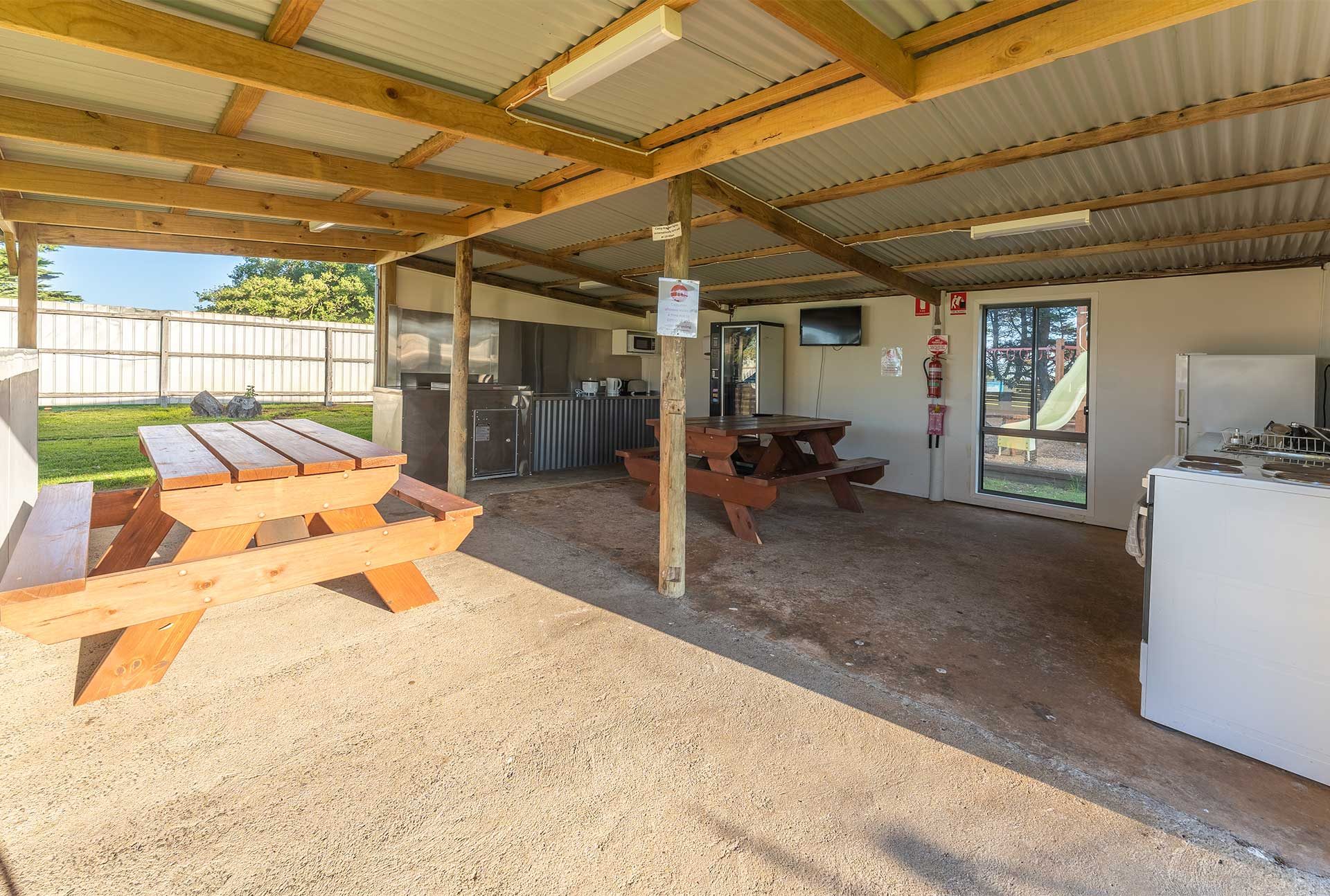 Gum Tree Caravan Park — Port Fairy, VIC