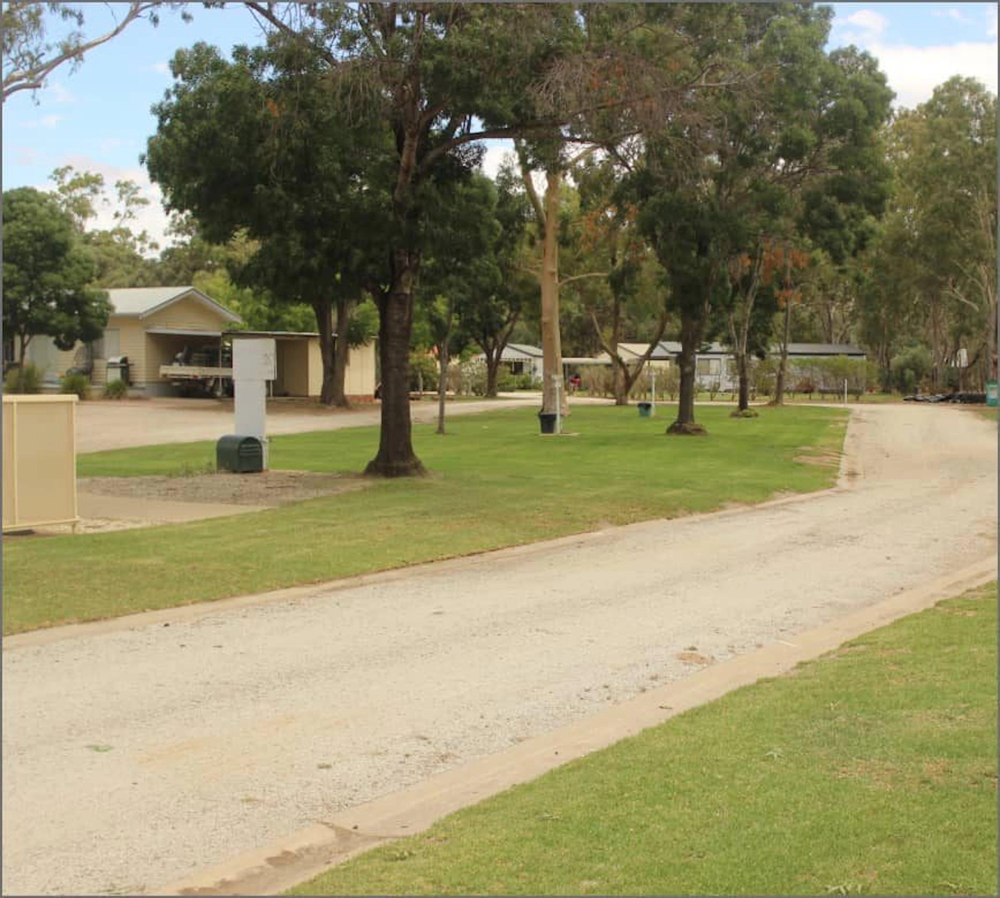 Deniliquin Pioneer Tourist Park in Deniliquin, NSW — photo 4