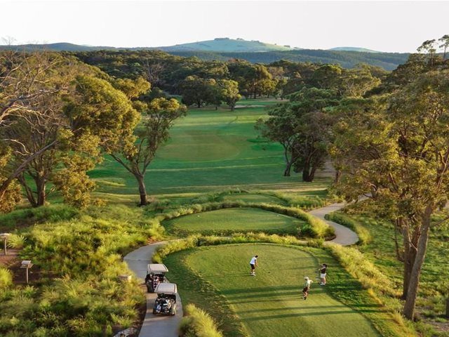 Creswick Caravan Park in Creswick, VIC — photo 2