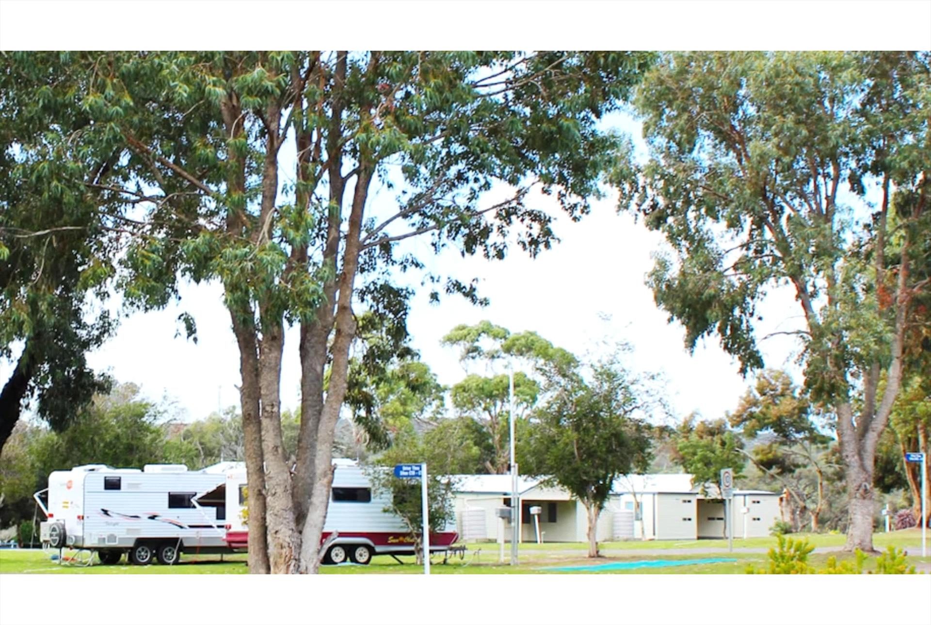 Coffin Bay Caravan Park in Coffin Bay, SA — photo 4