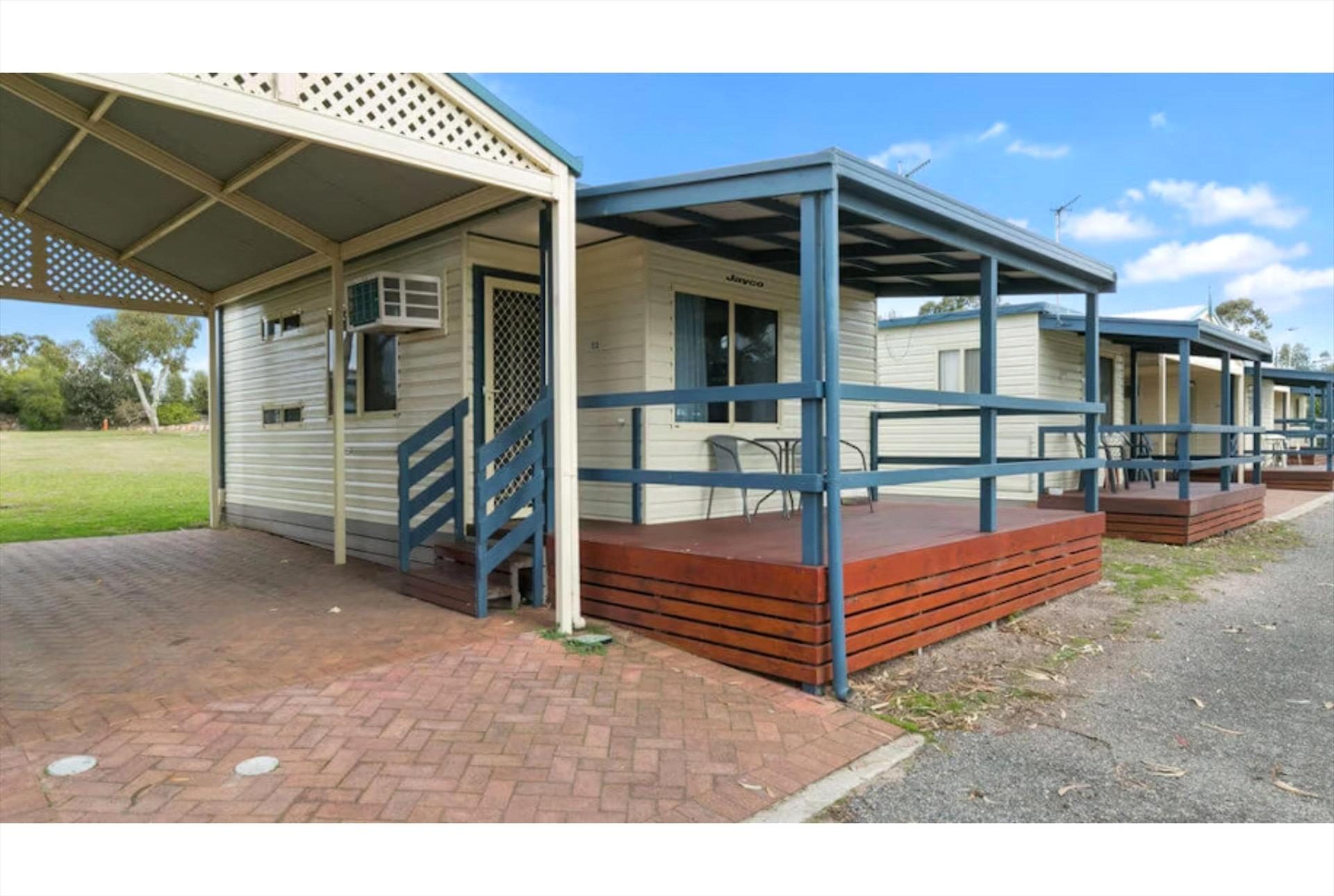 Coffin Bay Caravan Park in Coffin Bay, SA — photo 3