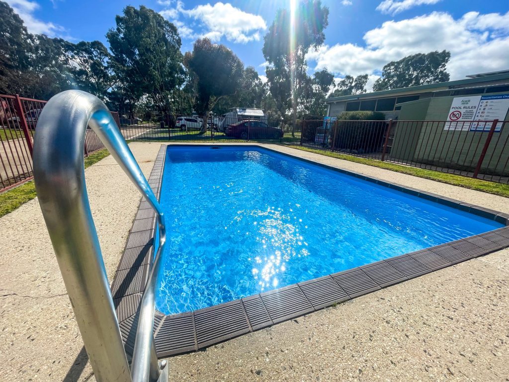 Acacia Caravan Park — Ararat, VIC