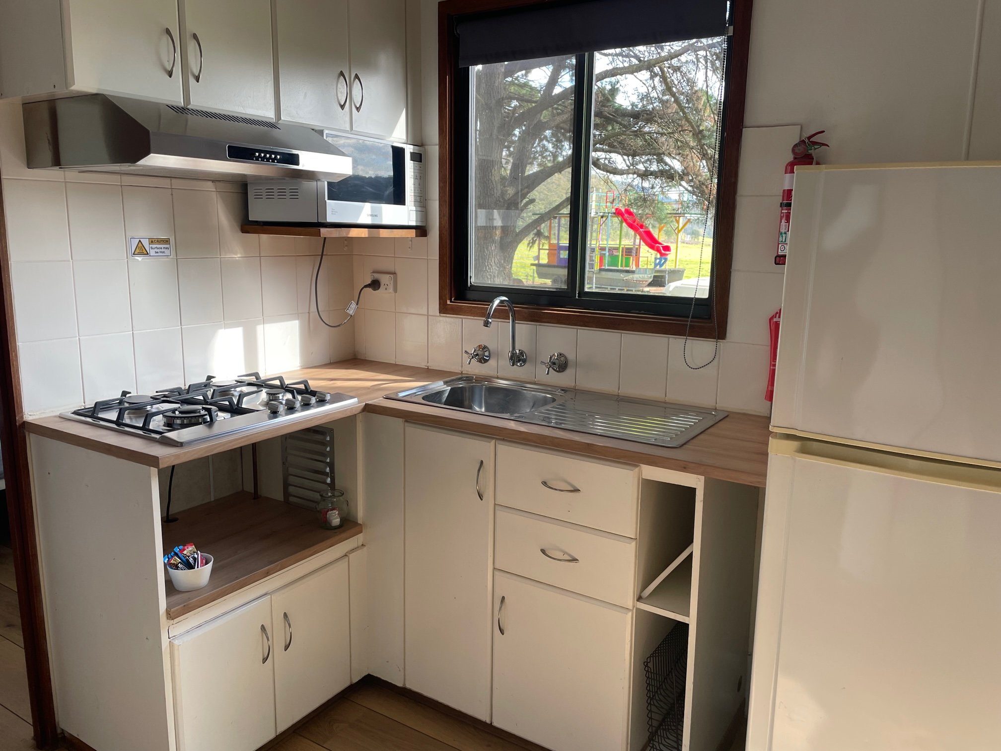 Gradys Riverside Retreat in Burrier, NSW — photo 3