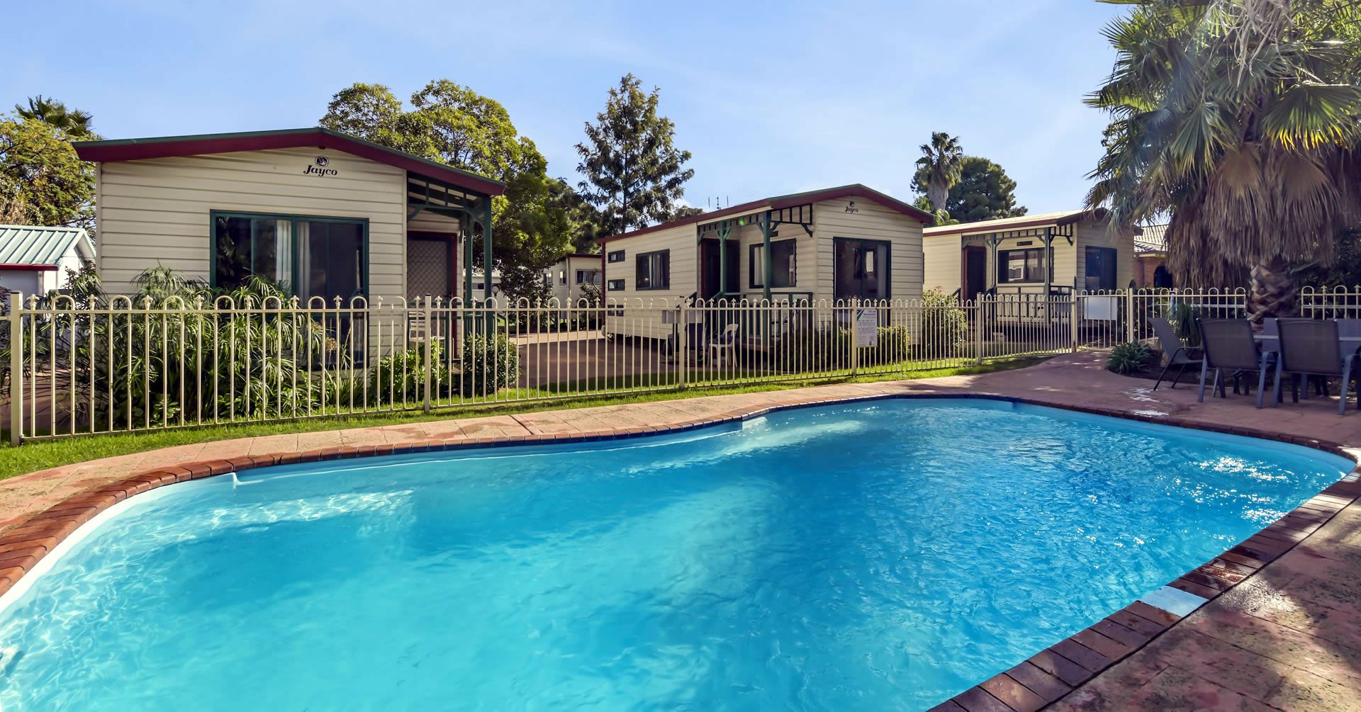 Parkes Country Cabins — Parkes, NSW
