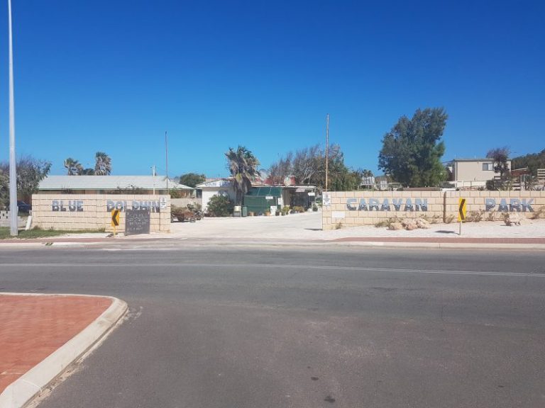 Blue Dolphin Caravan Park and Holiday Village in Denham, WA — photo 3