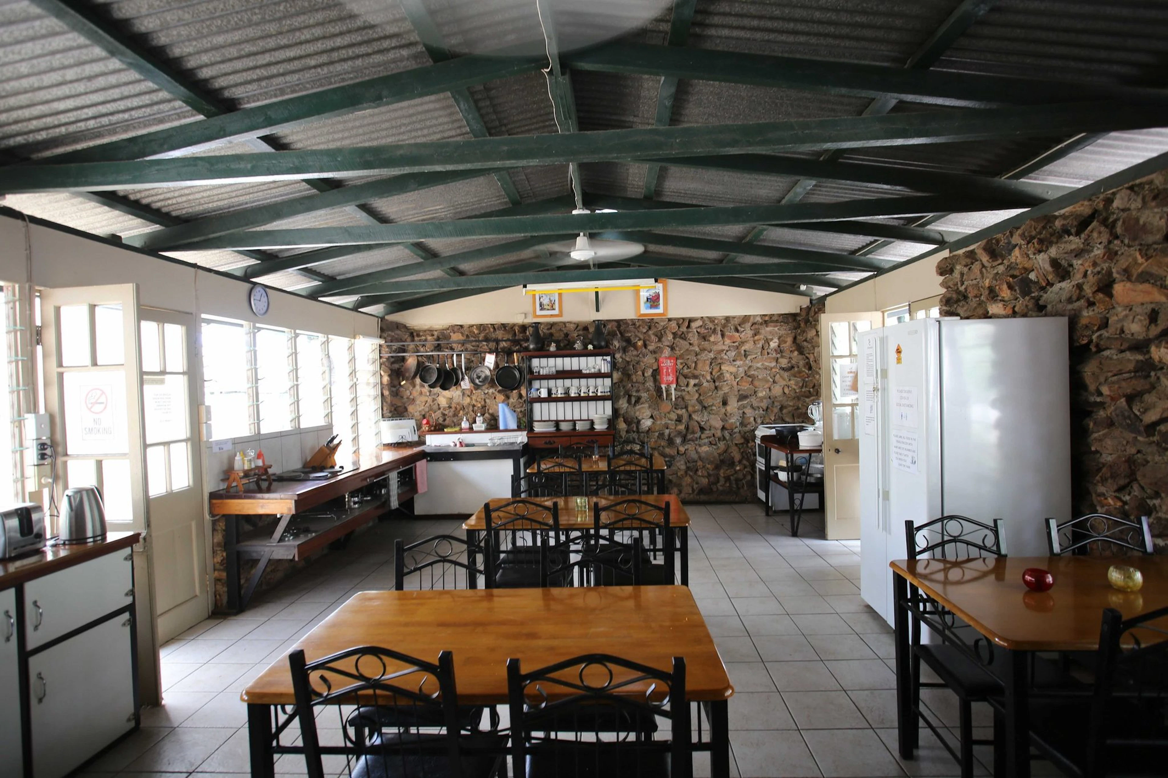 Sapphire Caravan Park in Sapphire, QLD — photo 4
