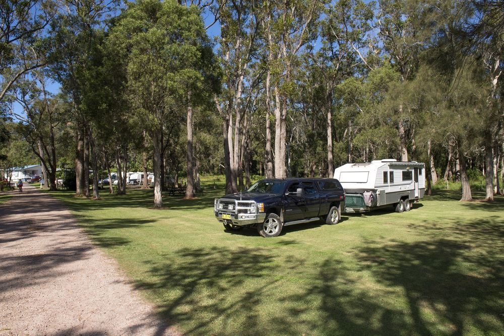 Diamond Waters Caravan Park in Dunbogan, NSW — photo 5