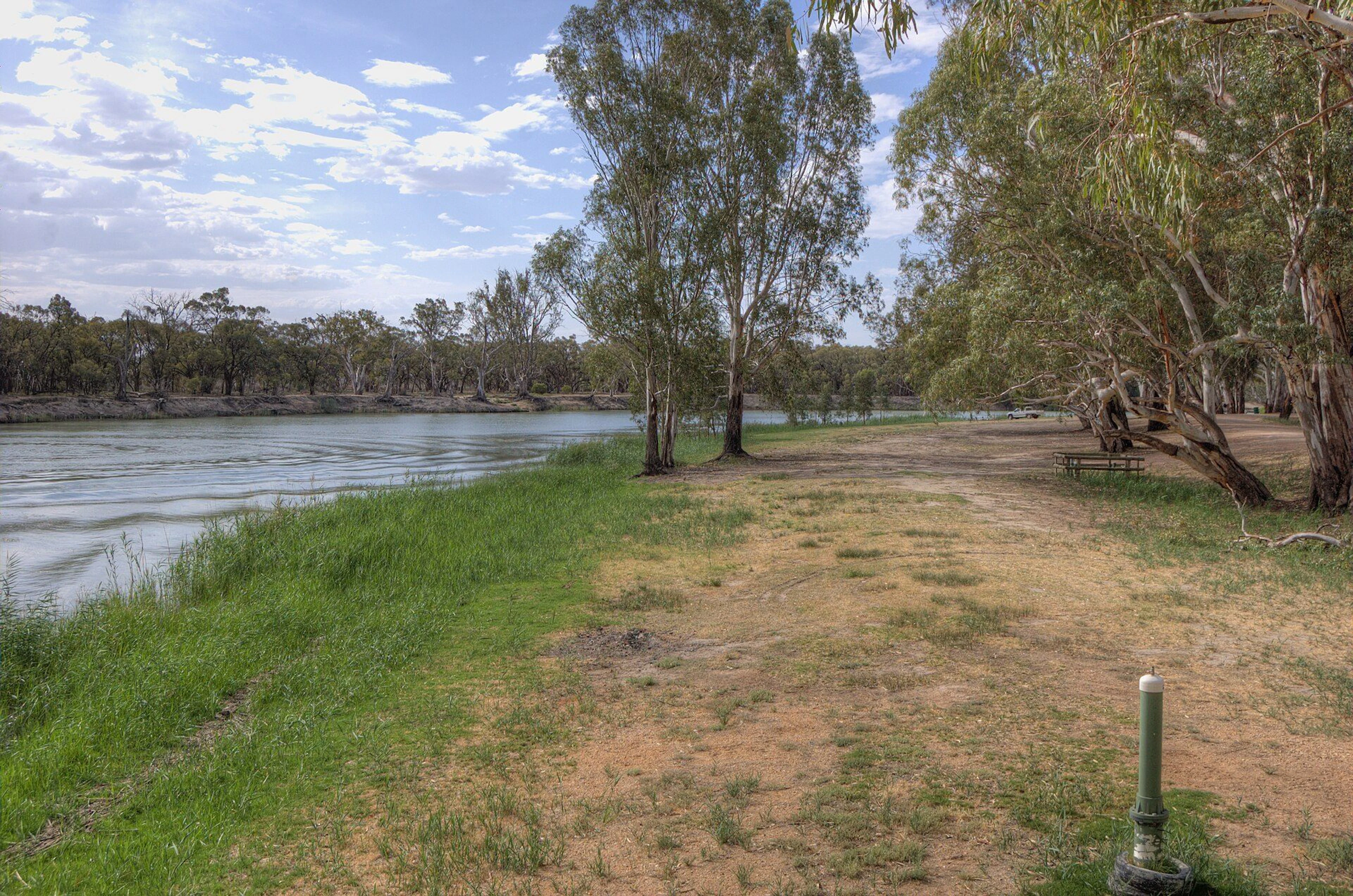 Loxton Riverfront Caravan Park in Loxton, SA — photo 2