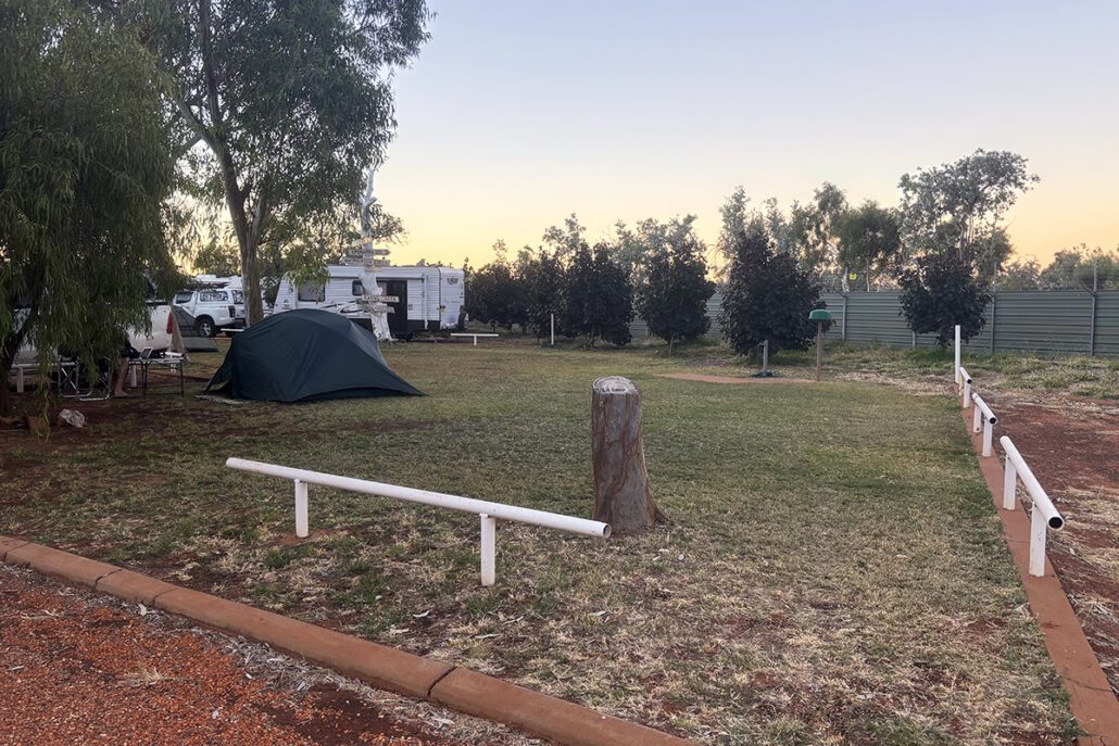 Outback Caravan Park in Tennant Creek, NT — photo 1