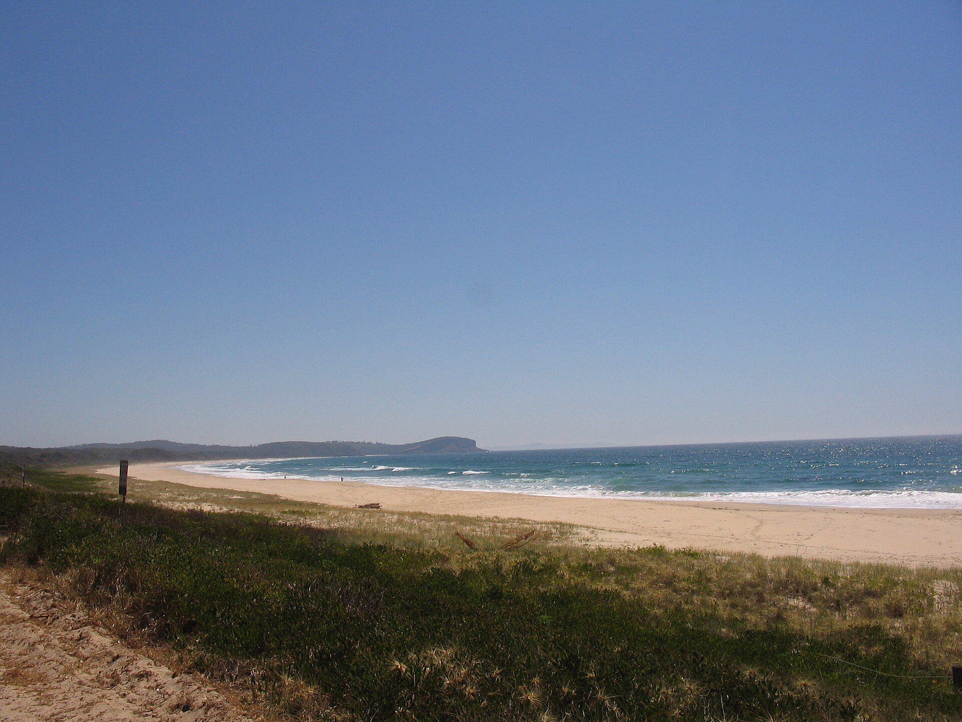 North Haven Beach Reserve in North Haven, NSW — photo 1