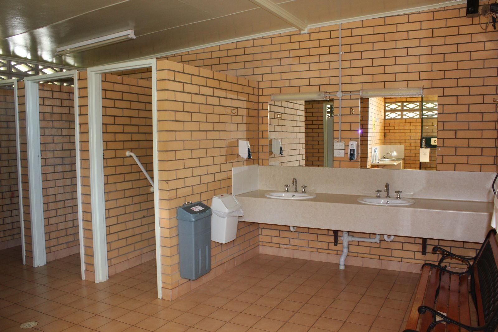 Barham Caravan and Tourist Park in Barham, NSW — photo 5