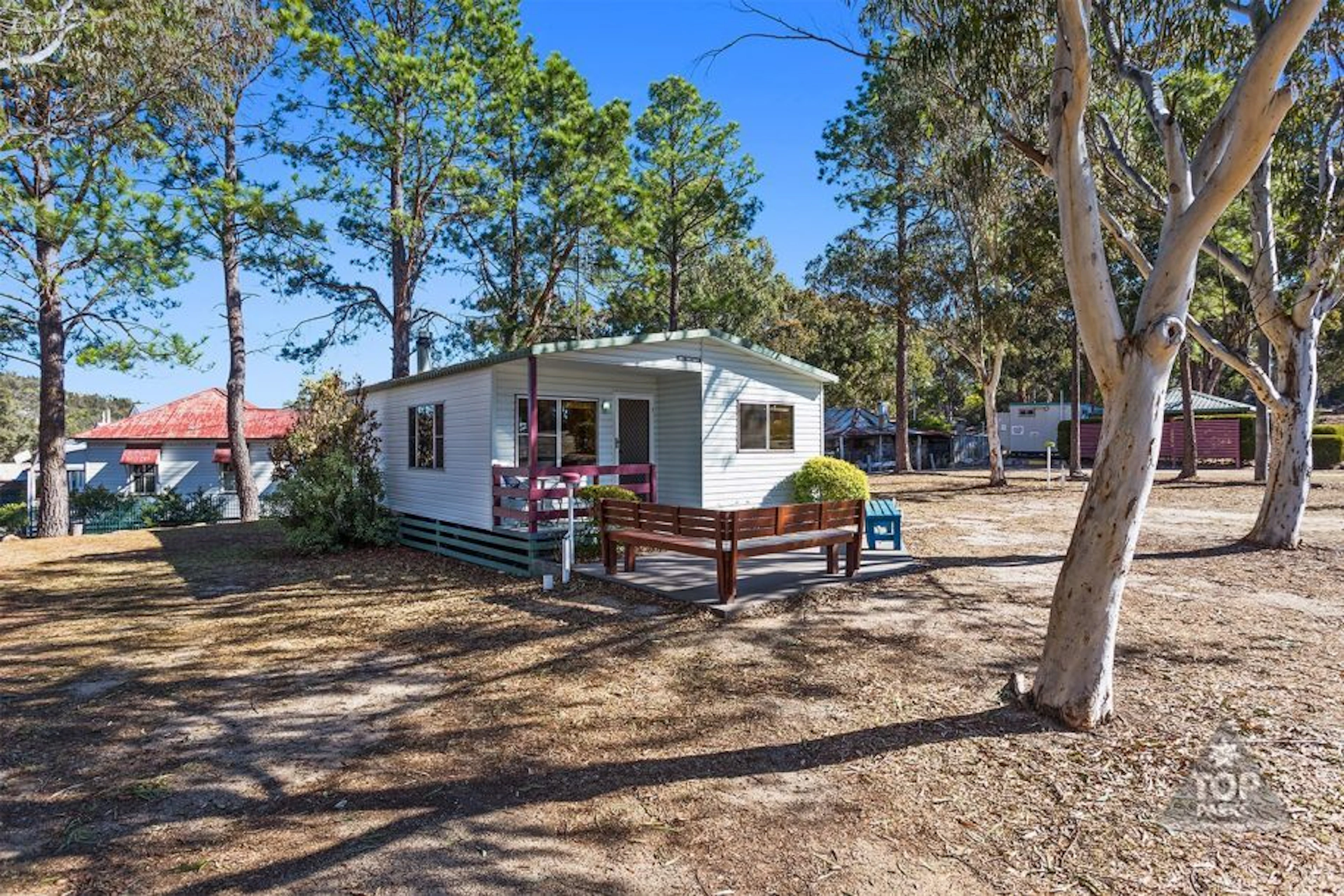 Top Of The Town Tourist Park in Stanthorpe, QLD — photo 1