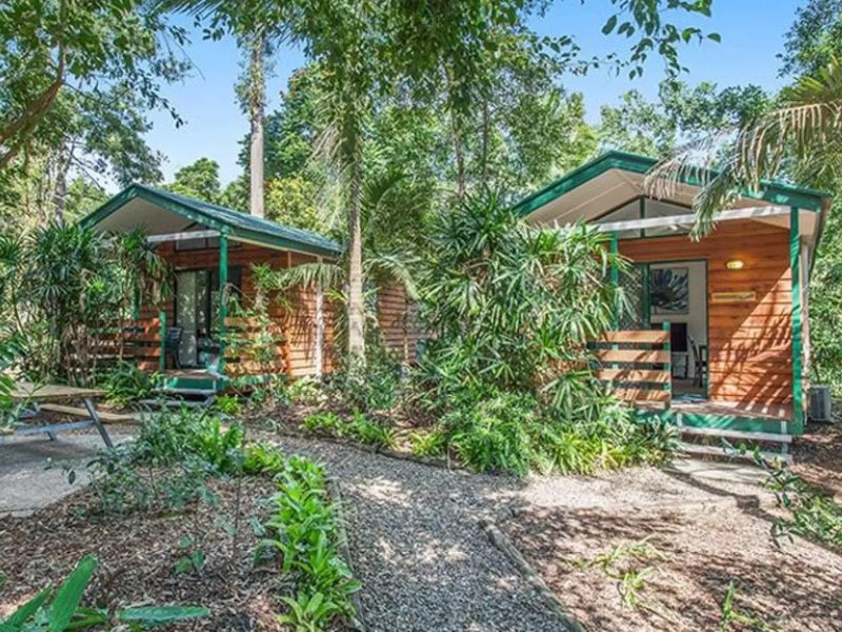 Landsborough Pines Caravan Park in Landsborough, QLD — photo 1