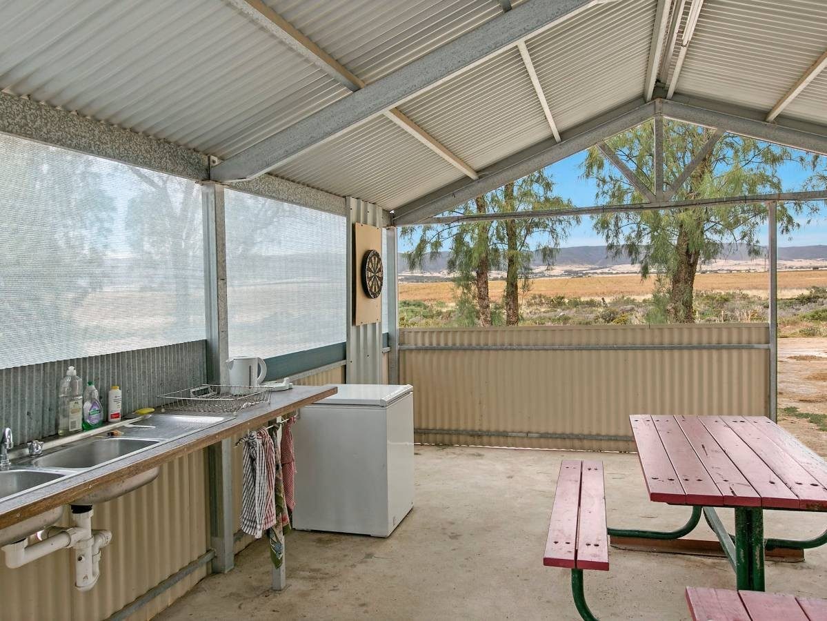 Rangeview Caravan and Cabin Park in Port Pirie, SA — photo 4