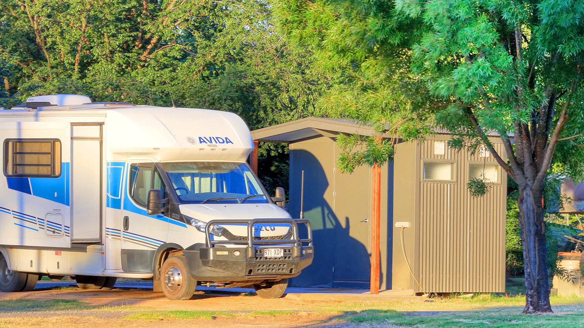 Lake Anderson Caravan Park in Chiltern, VIC — photo 2