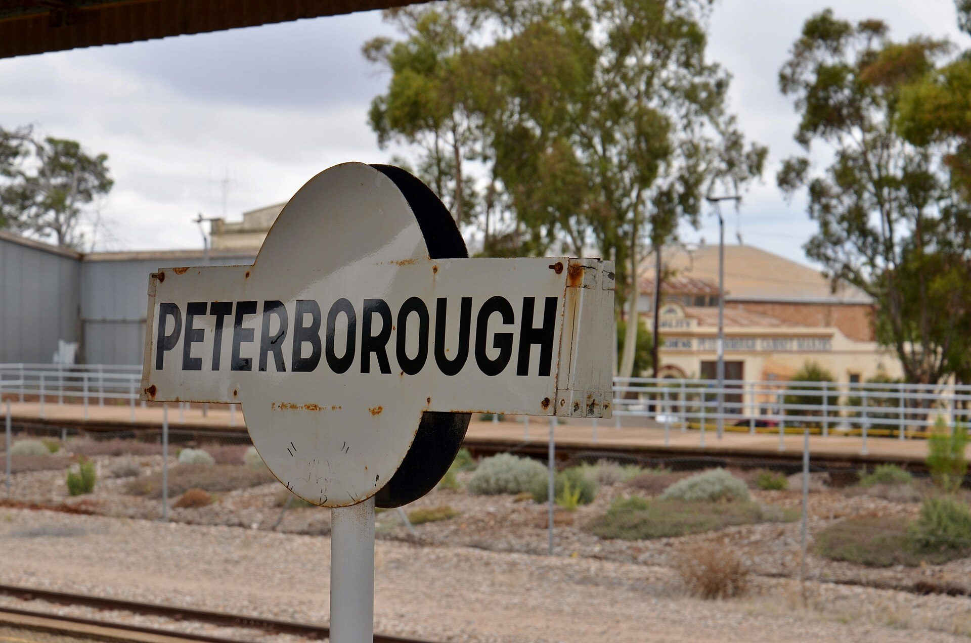 Peterborough Parking Area in Peterborough, SA — photo 1
