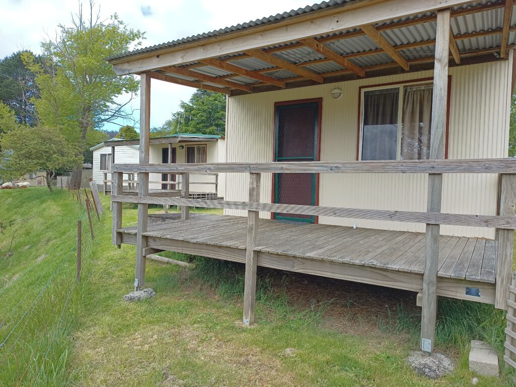 Lithgow Tourist Park in Bowenfels, NSW — photo 5