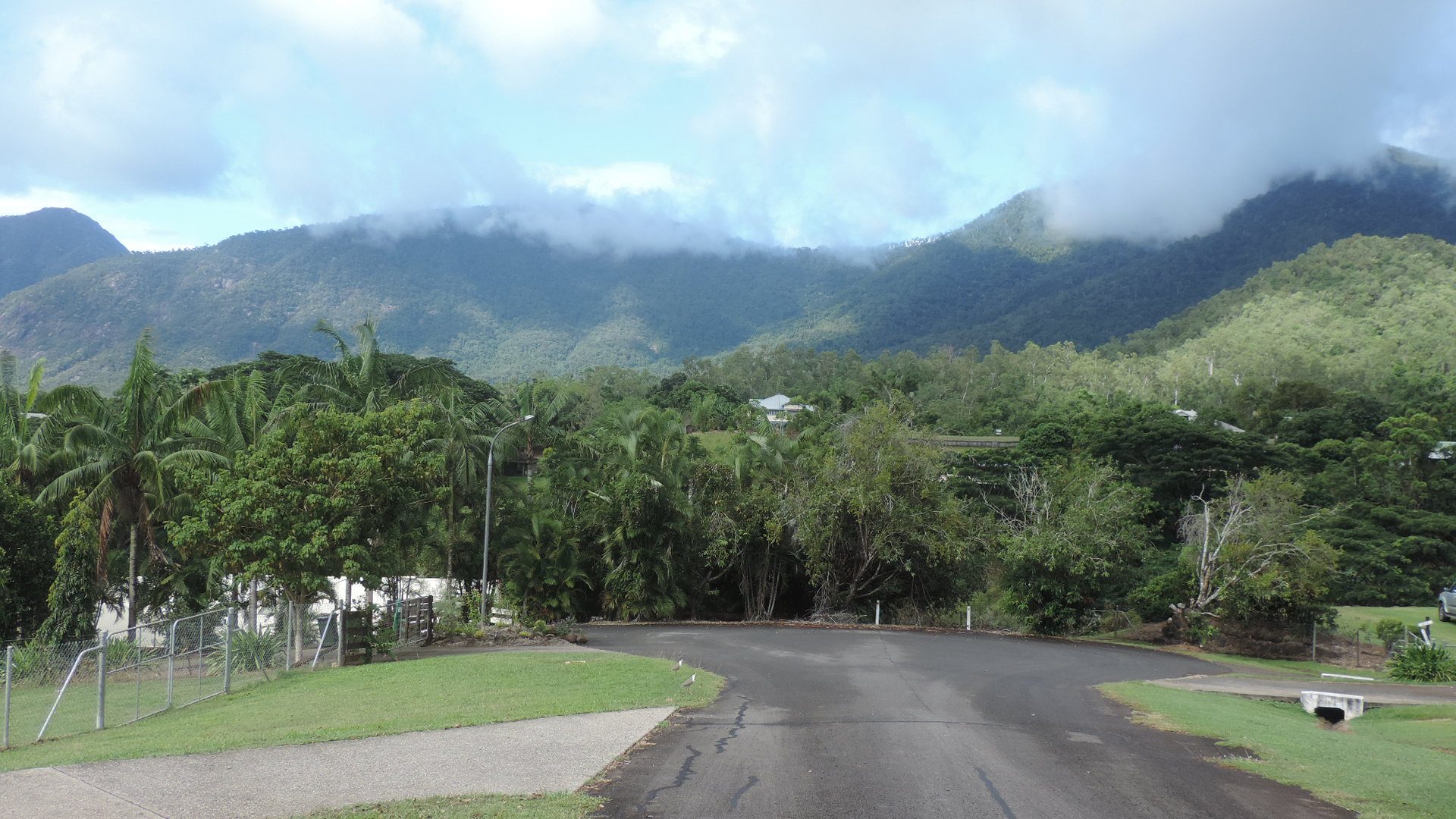 Ross and Locke Picnic Area in Goldsborough, QLD — photo 2