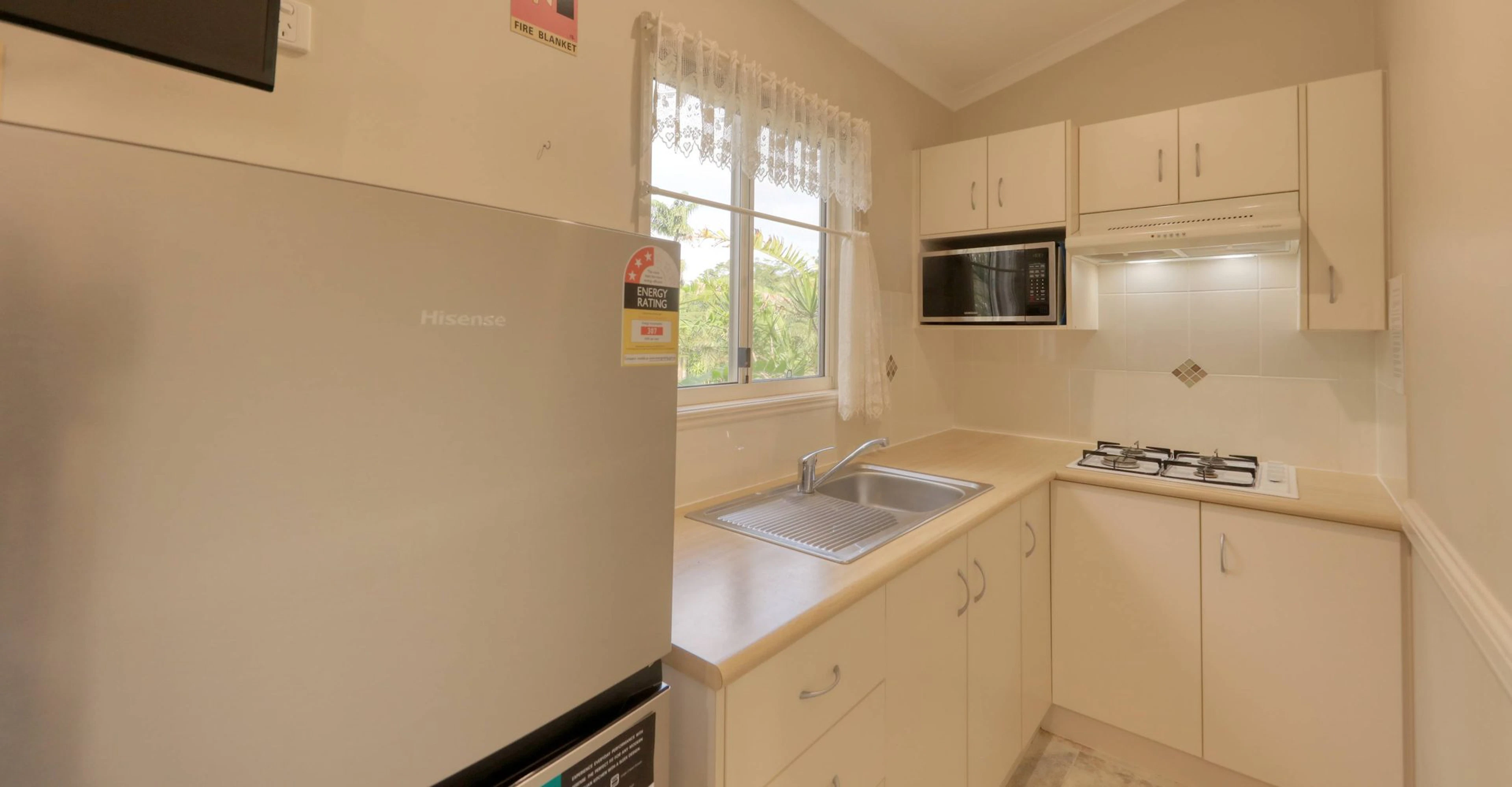 Fishery Falls Holiday Park in Fishery Falls, QLD — photo 5