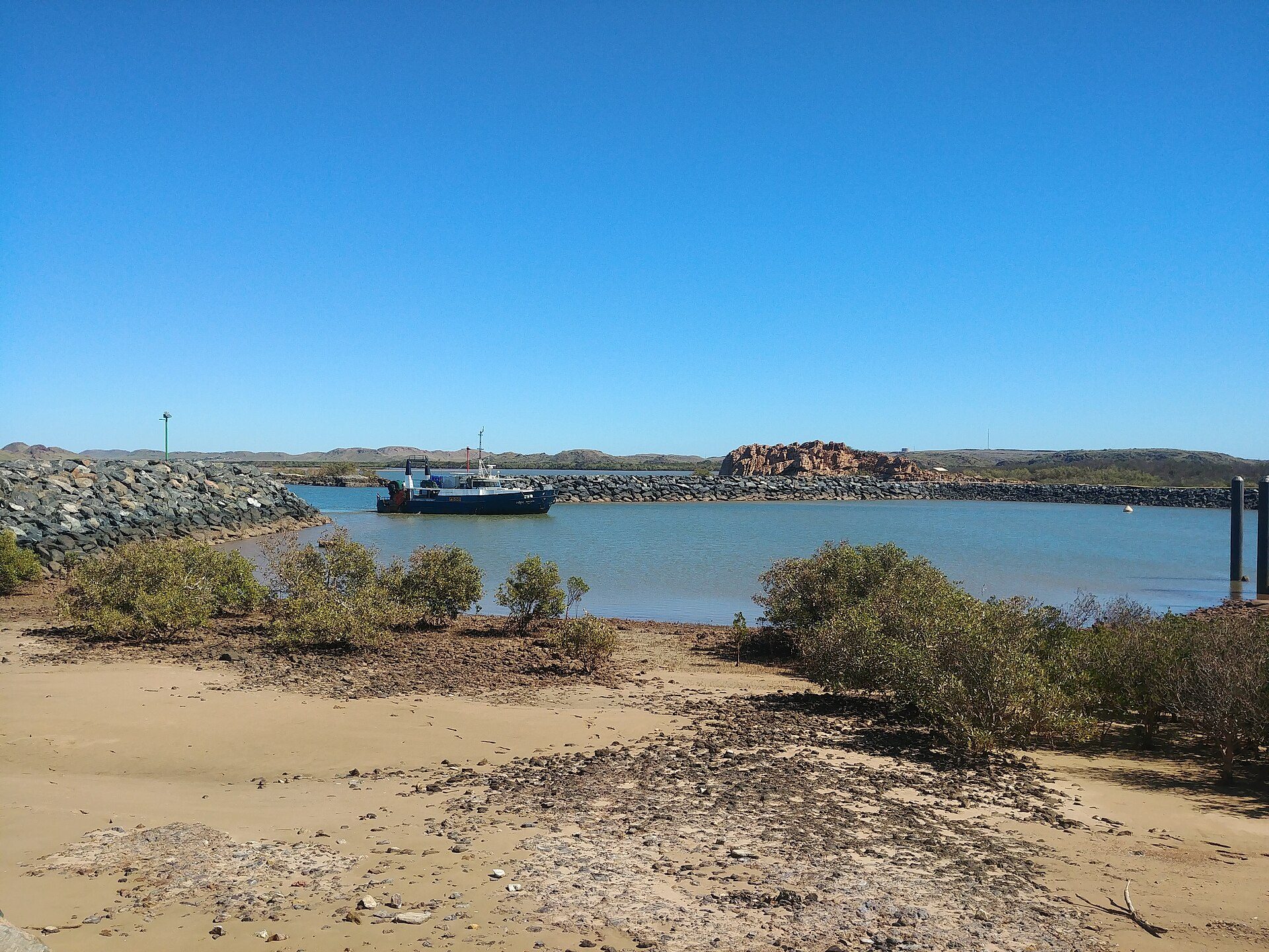 Honeymoon Cove Picnic Area in Point Samson, WA — photo 3