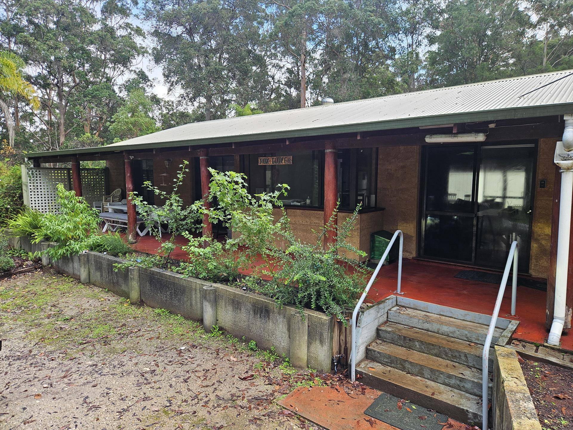 Pemberton Forest Cottages in Yokine, WA — photo 4