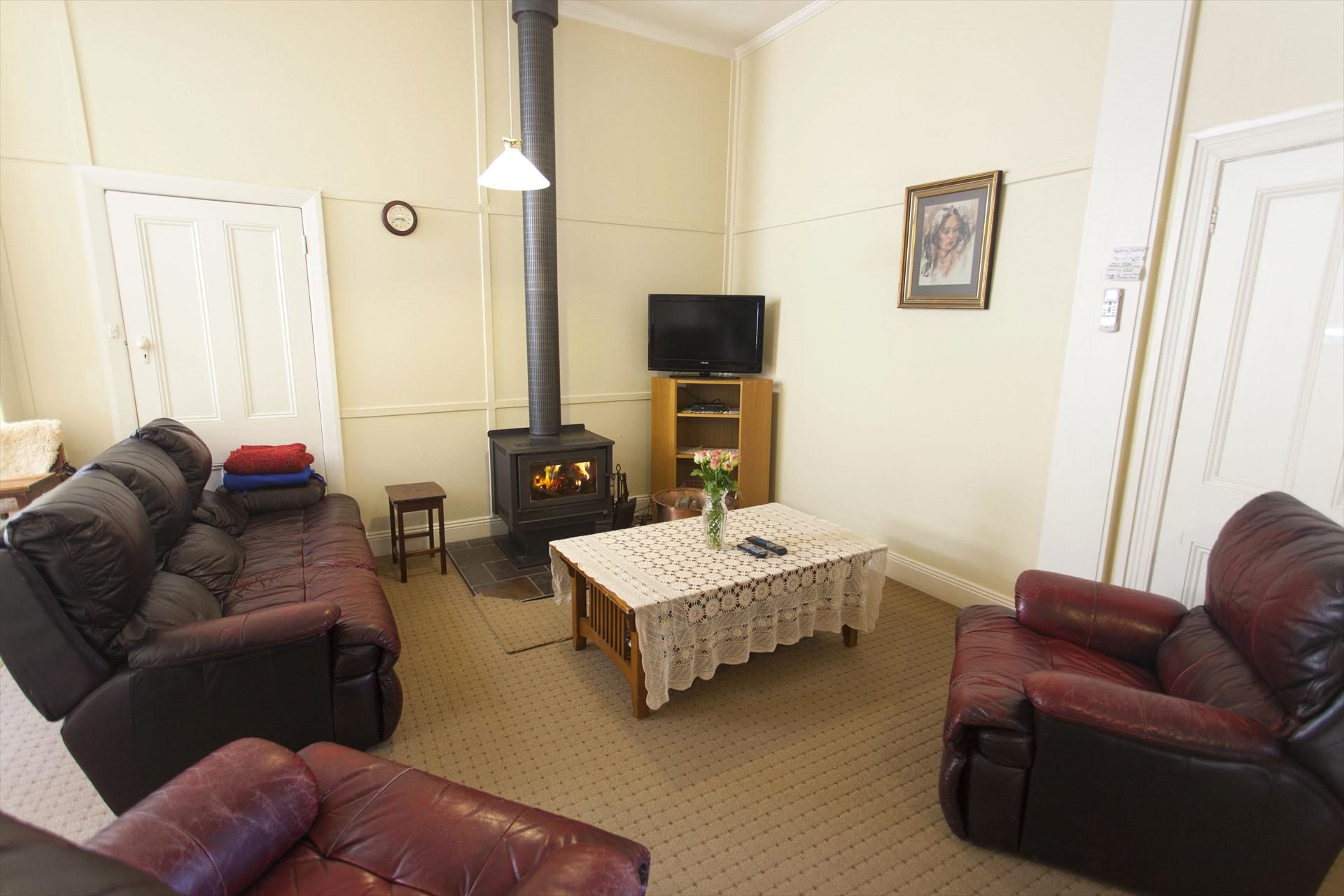 Olinda Country Cottages (Dandenong Ranges) — Olinda, VIC