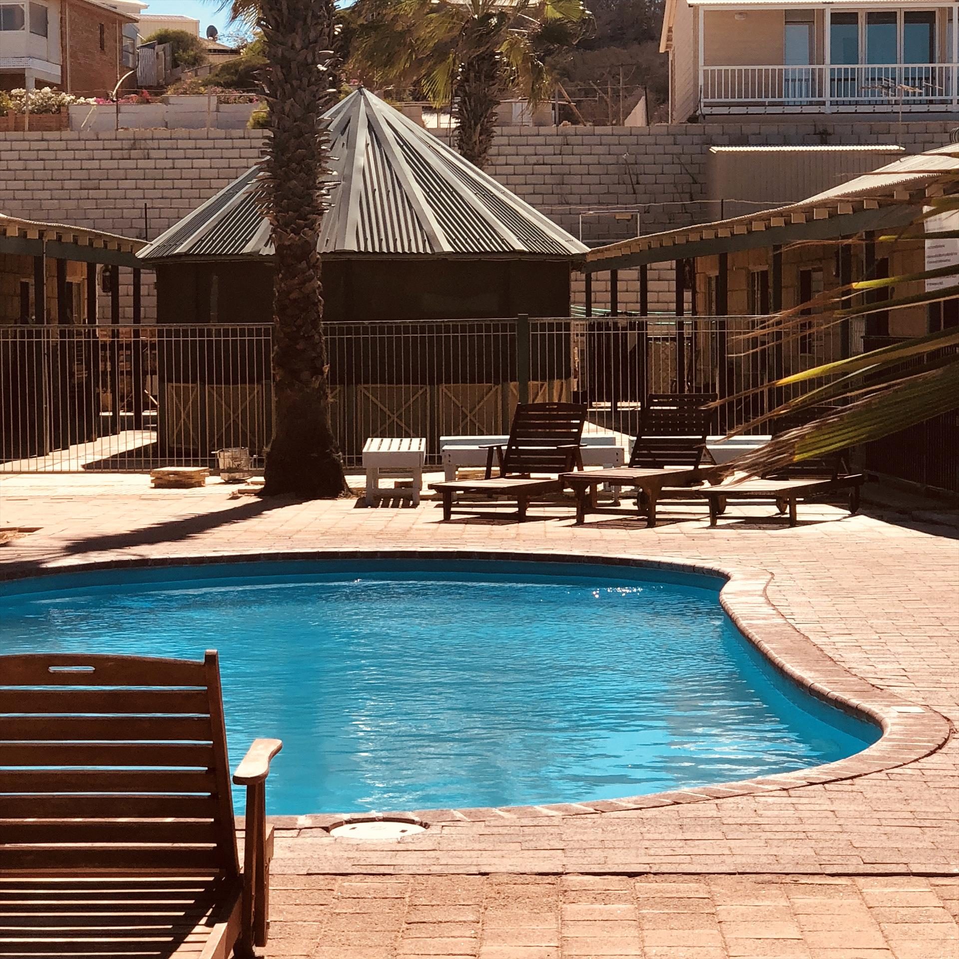 Bay Lodge — Denham, WA