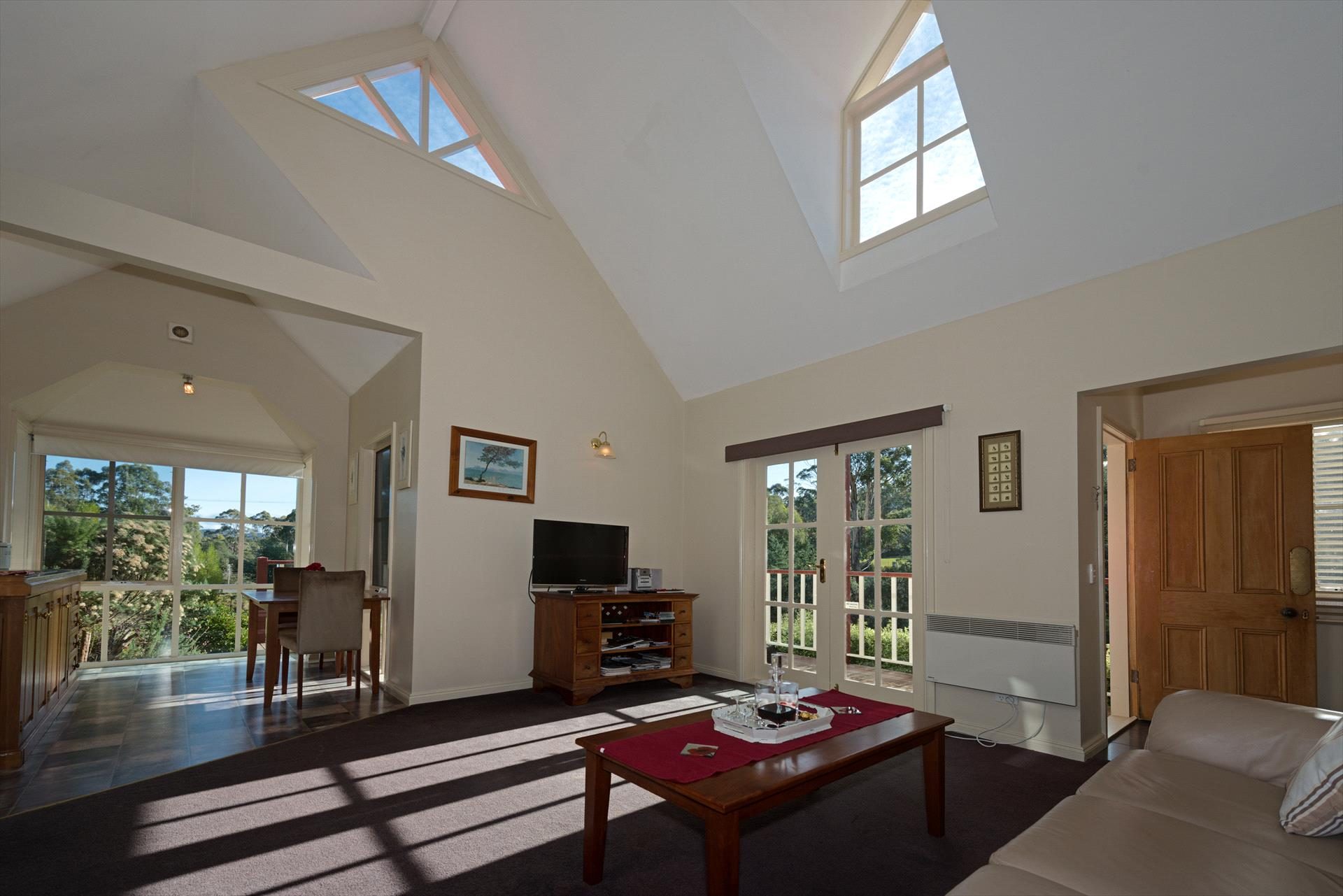 Crabtree River Cottages in Margate, TAS — photo 2